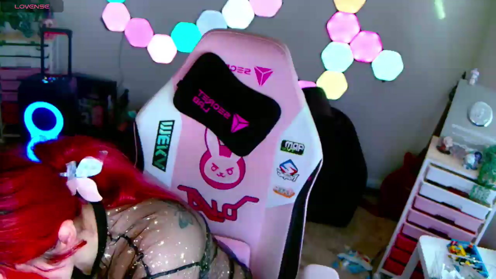 Gallery image thumbnail from JessWhitmore's myfreecams stream on, 08/25/2026, 14:35 image 9 of 20