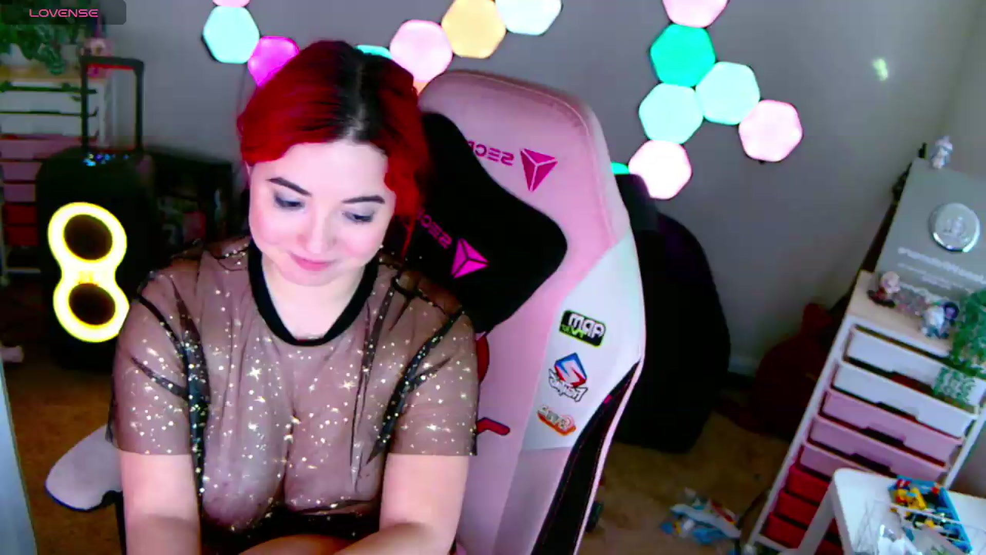 Gallery image thumbnail from JessWhitmore's myfreecams stream on, 08/25/2026, 14:35 image 1 of 20
