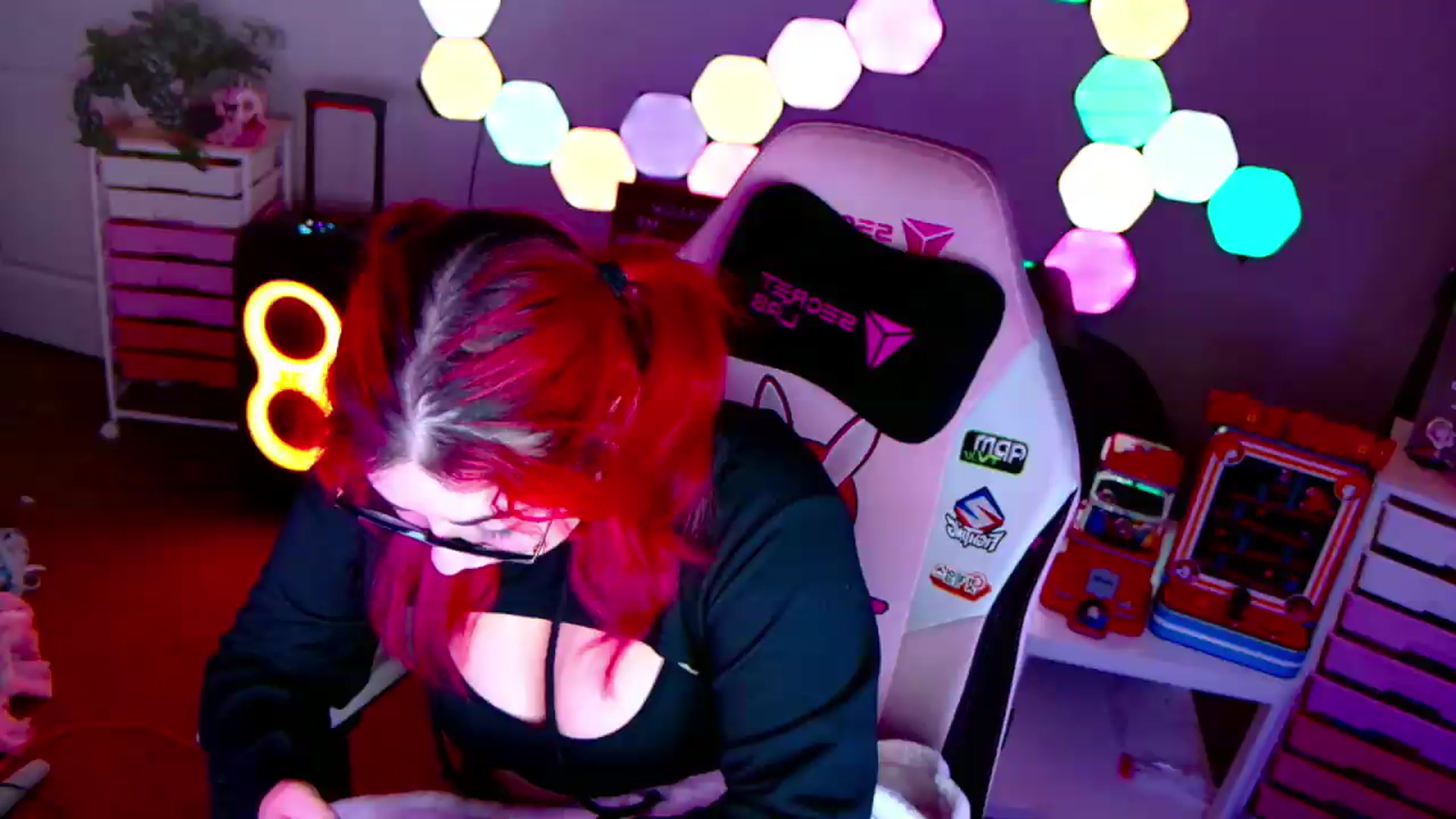 Gallery image thumbnail from JessWhitmore's myfreecams stream on, 08/29/2026, 06:51 image 2 of 20