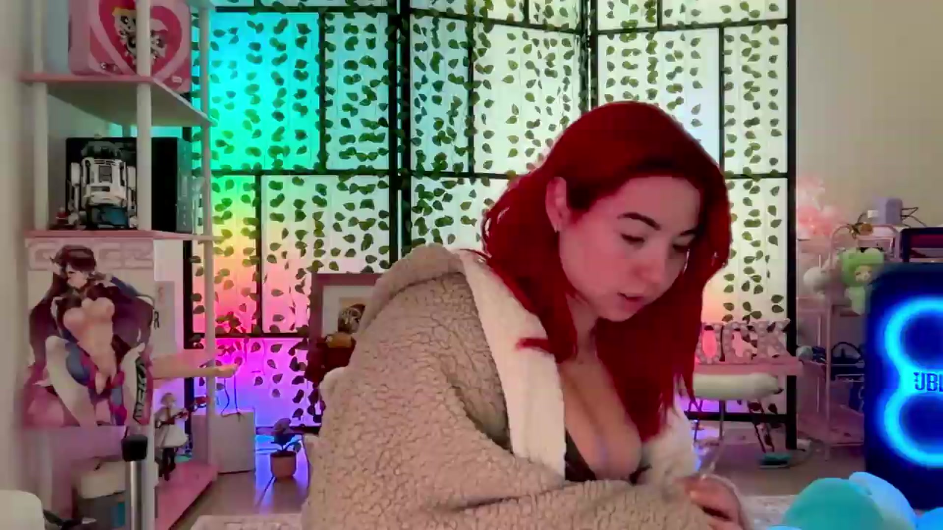 Gallery image thumbnail from JessWhitmore's myfreecams stream on, 09/04/2026, 16:22 image 1 of 20