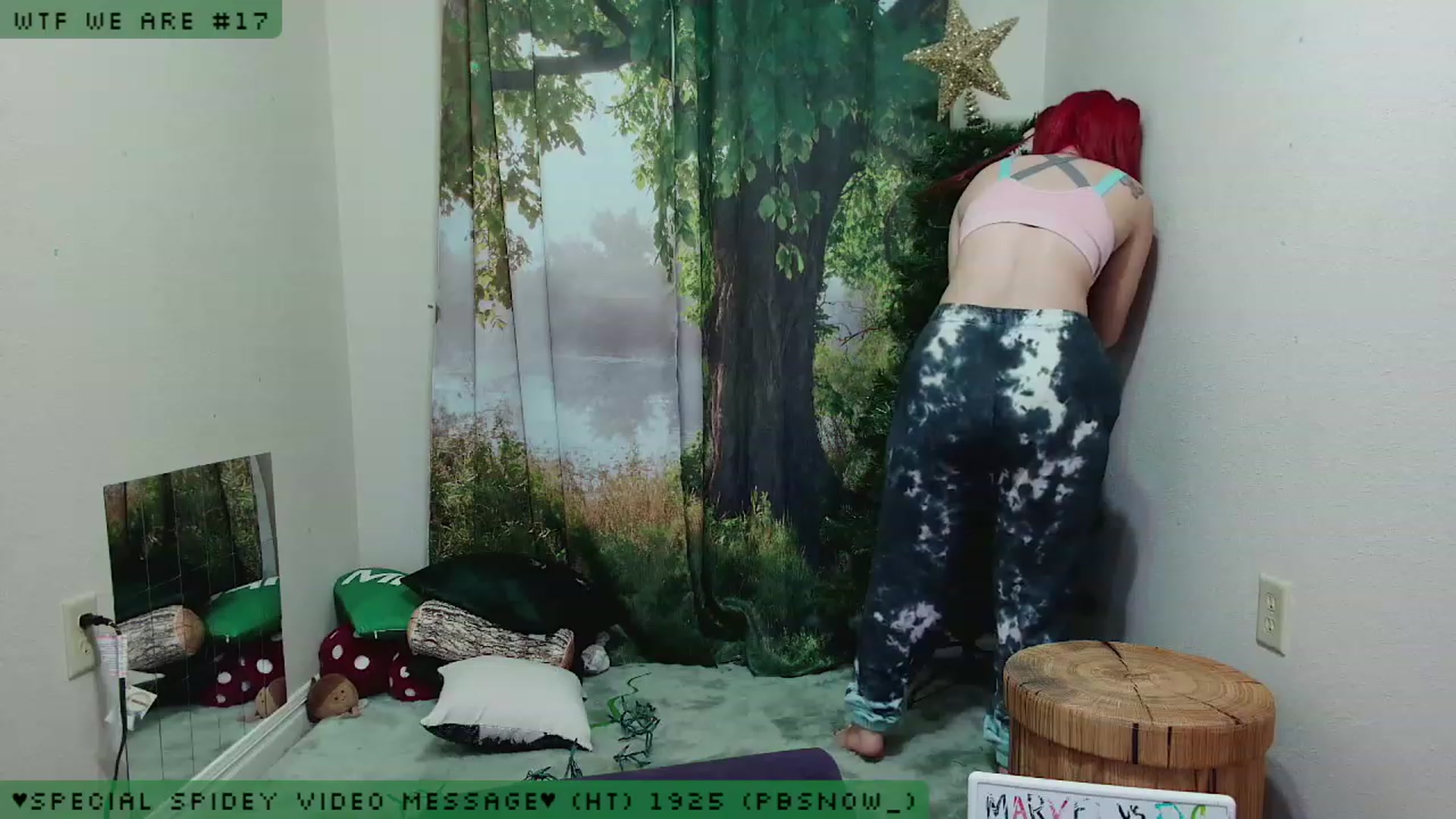 Gallery image thumbnail from JessWhitmore_'s myfreecams stream on, 11/28/2022, 09:21 image 6 of 20