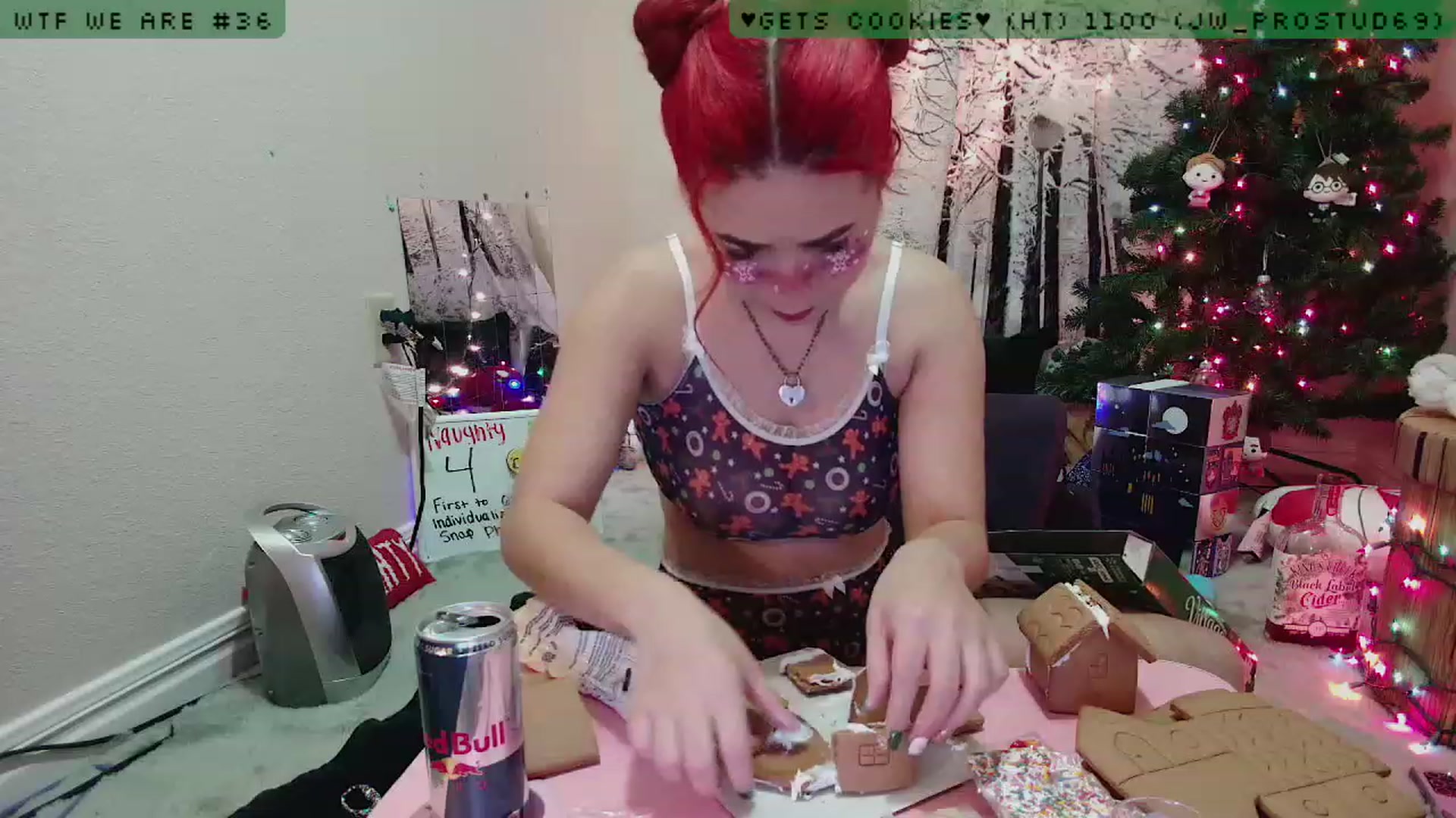 Gallery image thumbnail from JessWhitmore_'s myfreecams stream on, 12/10/2022, 05:30 image 17 of 20