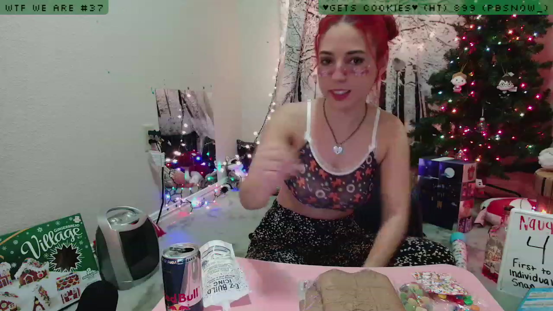 Gallery image thumbnail from JessWhitmore_'s myfreecams stream on, 12/10/2022, 05:30 image 12 of 20
