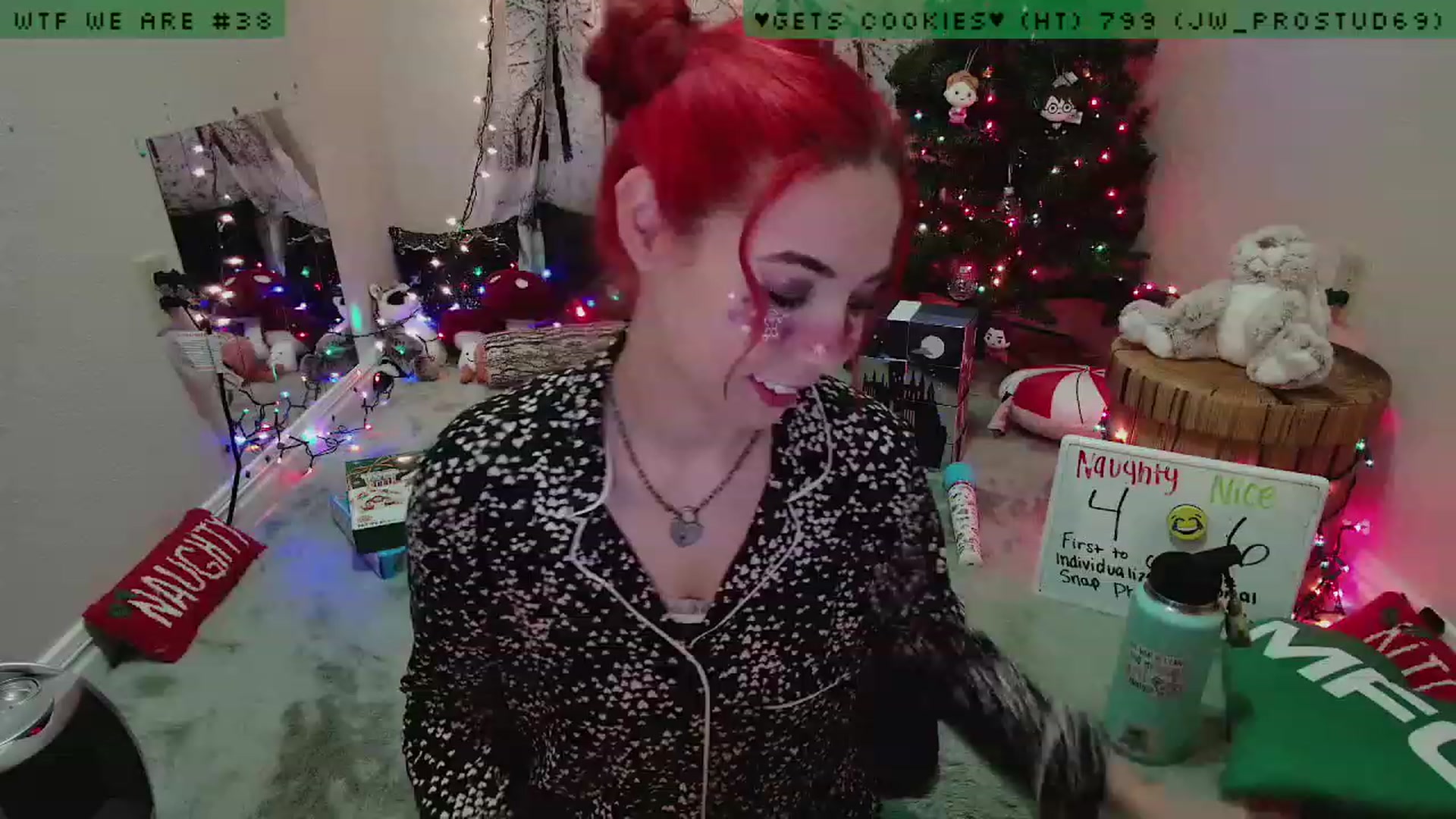 Gallery image thumbnail from JessWhitmore_'s myfreecams stream on, 12/10/2022, 05:30 image 9 of 20