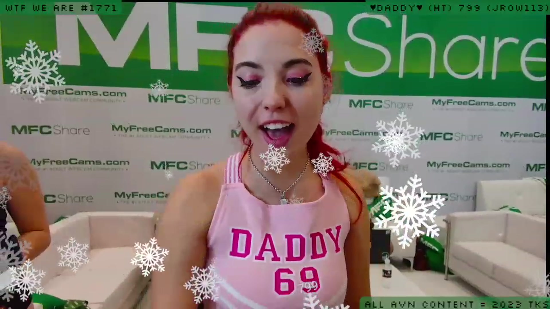 Gallery image thumbnail from JessWhitmore_'s myfreecams stream on, 01/05/2023, 24:02 image 6 of 20