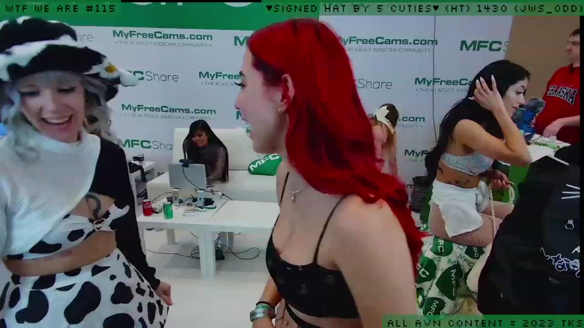 Gallery image thumbnail from JessWhitmore_'s myfreecams stream on, 01/06/2023, 04:04 image 7 of 20