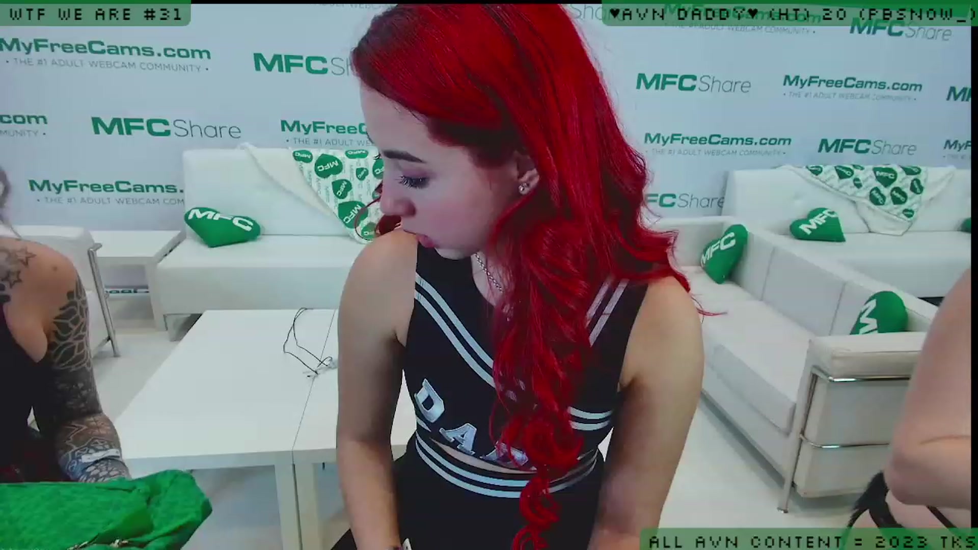Gallery image thumbnail from JessWhitmore_'s myfreecams stream on, 01/08/2023, 02:37 image 3 of 20