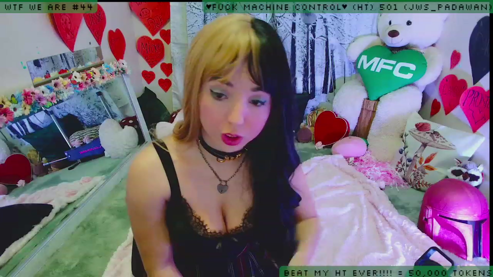 Gallery image thumbnail from JessWhitmore_'s myfreecams stream on, 02/04/2023, 05:43 image 15 of 20