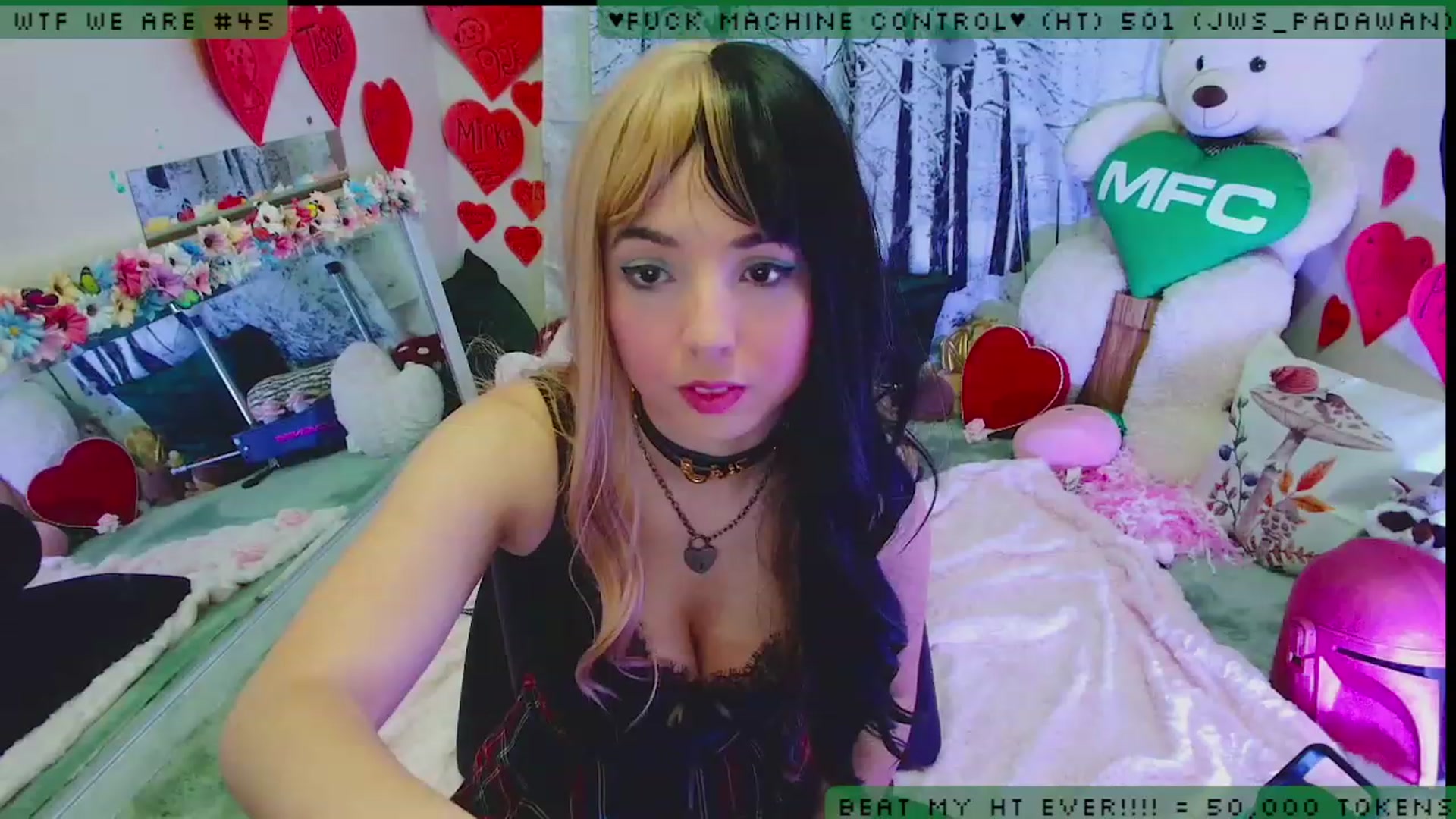 Gallery image thumbnail from JessWhitmore_'s myfreecams stream on, 02/04/2023, 05:43 image 16 of 20