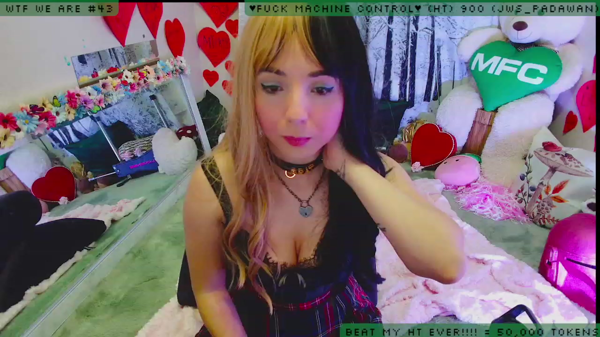 Gallery image thumbnail from JessWhitmore_'s myfreecams stream on, 02/04/2023, 07:14 image 3 of 20