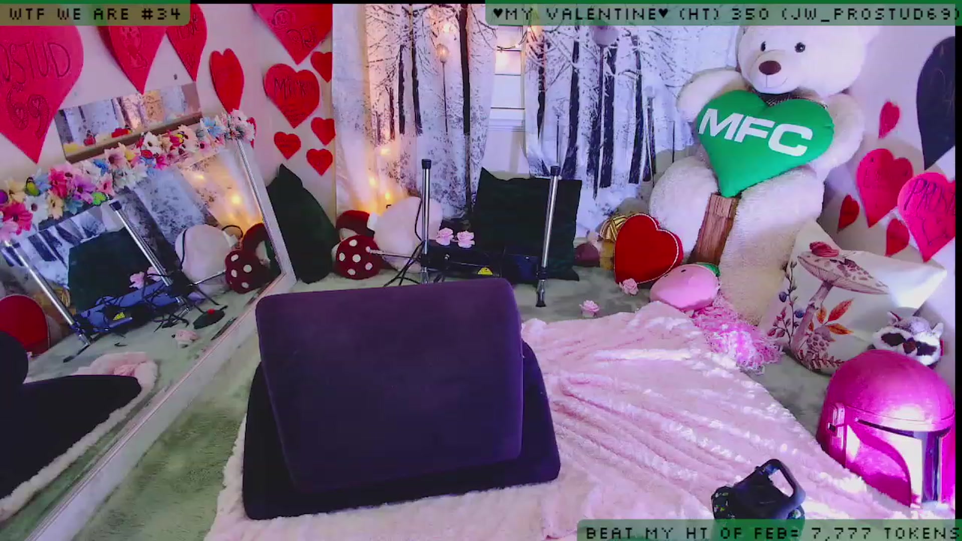 Gallery image thumbnail from JessWhitmore_'s myfreecams stream on, 02/05/2023, 04:01 image 10 of 20