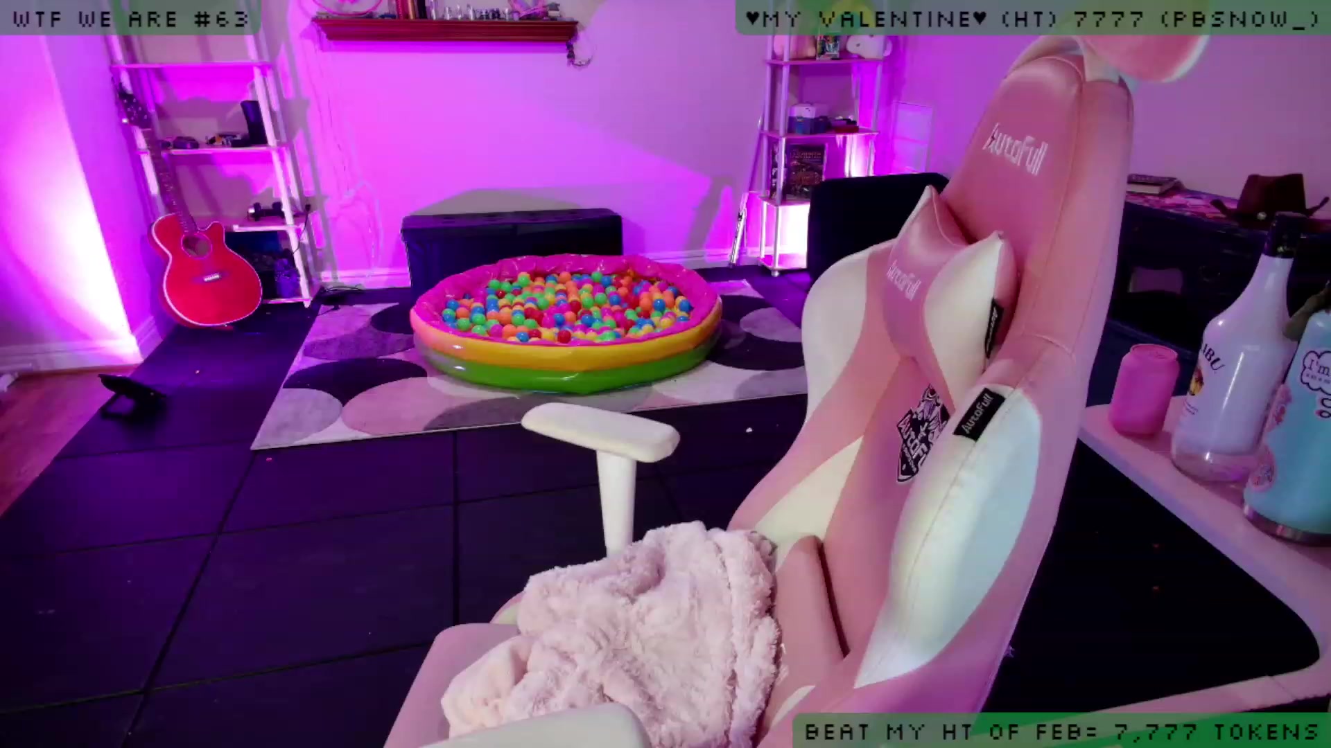 Gallery image thumbnail from JessWhitmore_'s myfreecams stream on, 02/10/2023, 06:12 image 15 of 20