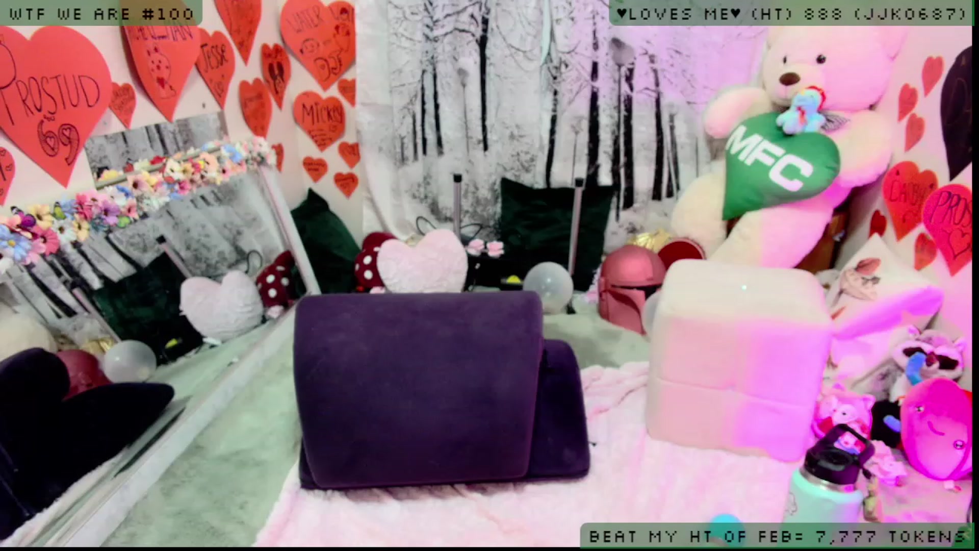 Gallery image thumbnail from JessWhitmore_'s myfreecams stream on, 02/19/2023, 06:17 image 4 of 20
