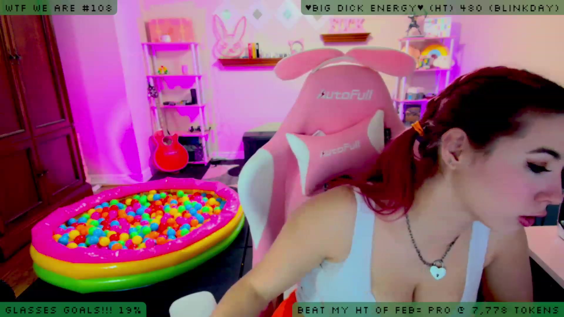 Gallery image thumbnail from JessWhitmore_'s myfreecams stream on, 02/24/2023, 07:25 image 8 of 20