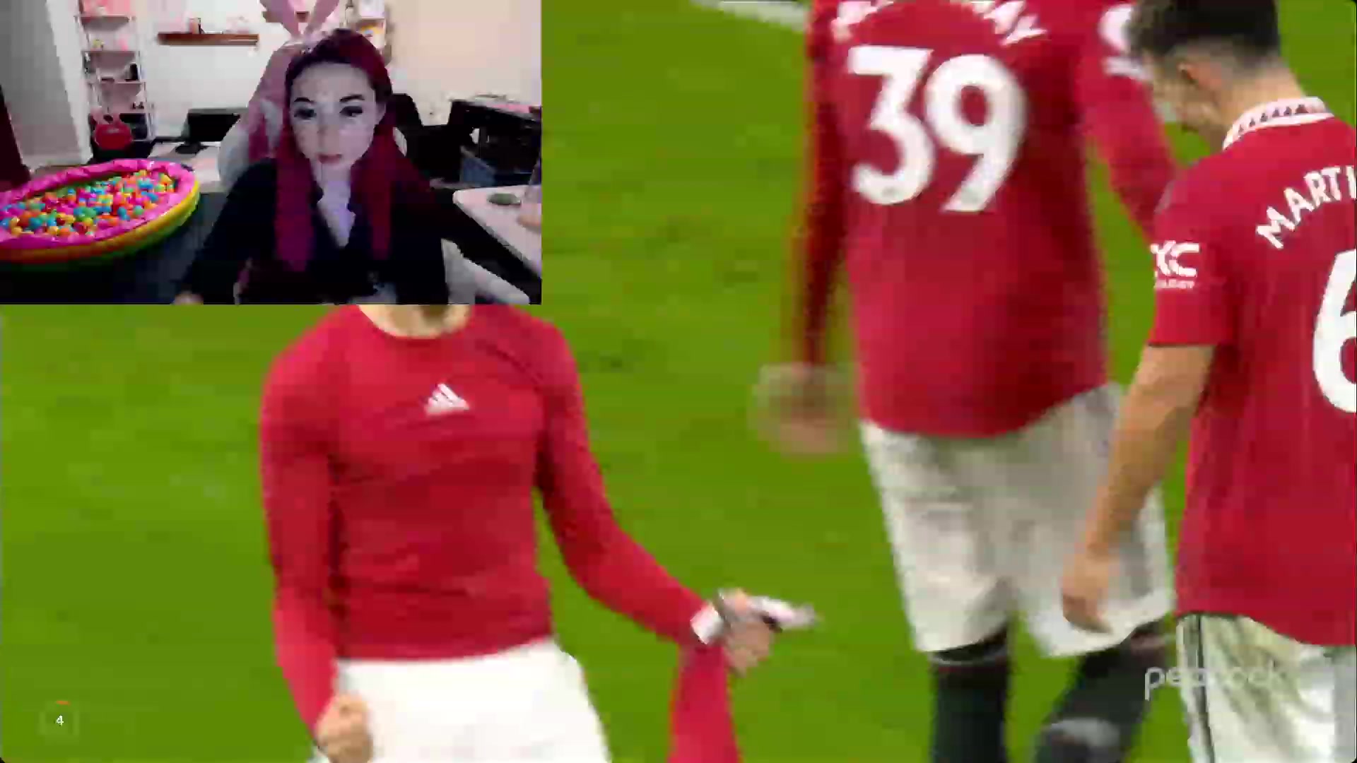 Gallery image thumbnail from JessWhitmore_'s myfreecams stream on, 03/02/2023, 11:42 image 13 of 20