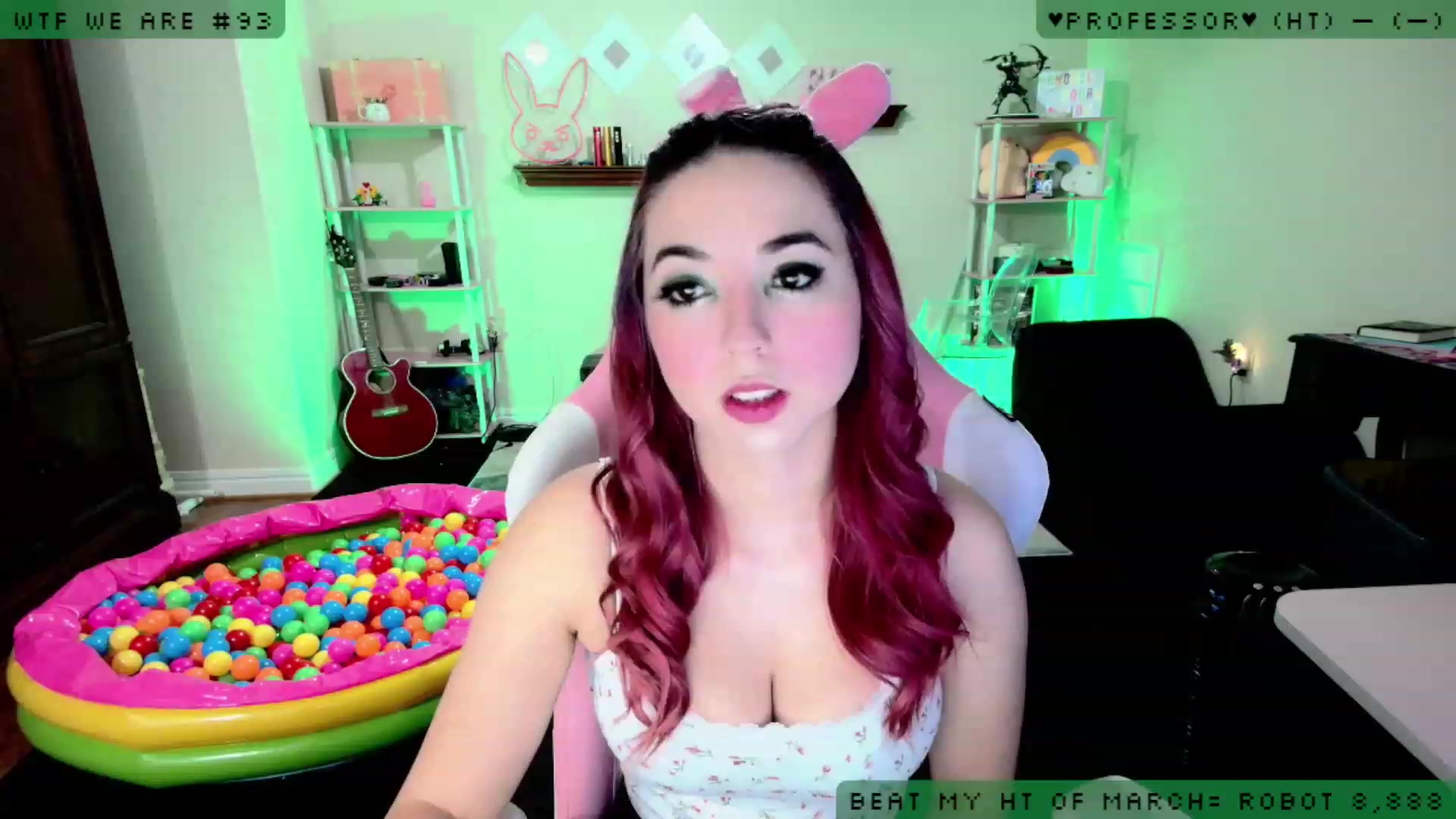 Gallery image thumbnail from JessWhitmore_'s myfreecams stream on, 03/05/2023, 08:20 image 1 of 20