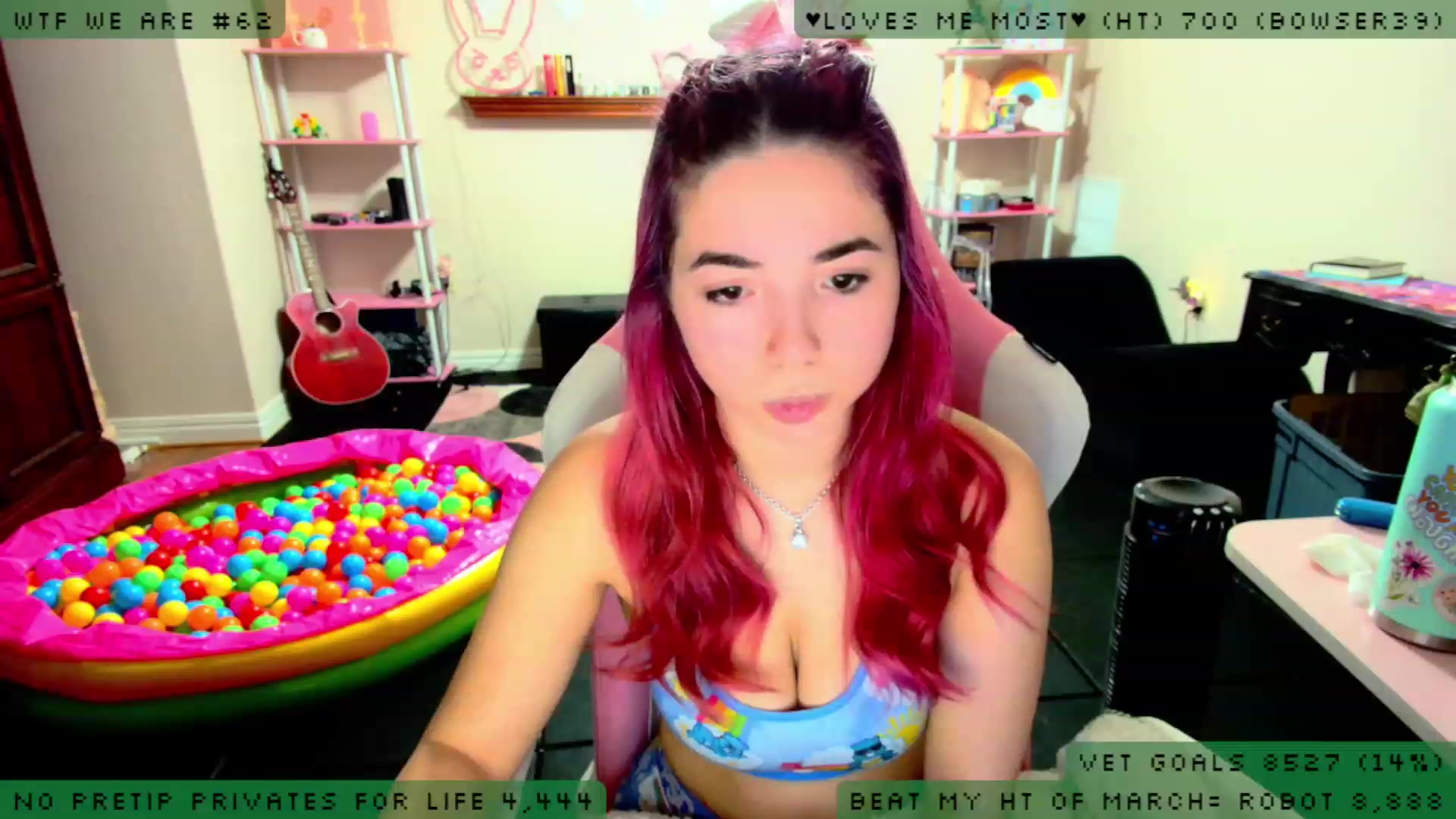 Gallery image thumbnail from JessWhitmore_'s myfreecams stream on, 03/06/2023, 10:47 image 16 of 20