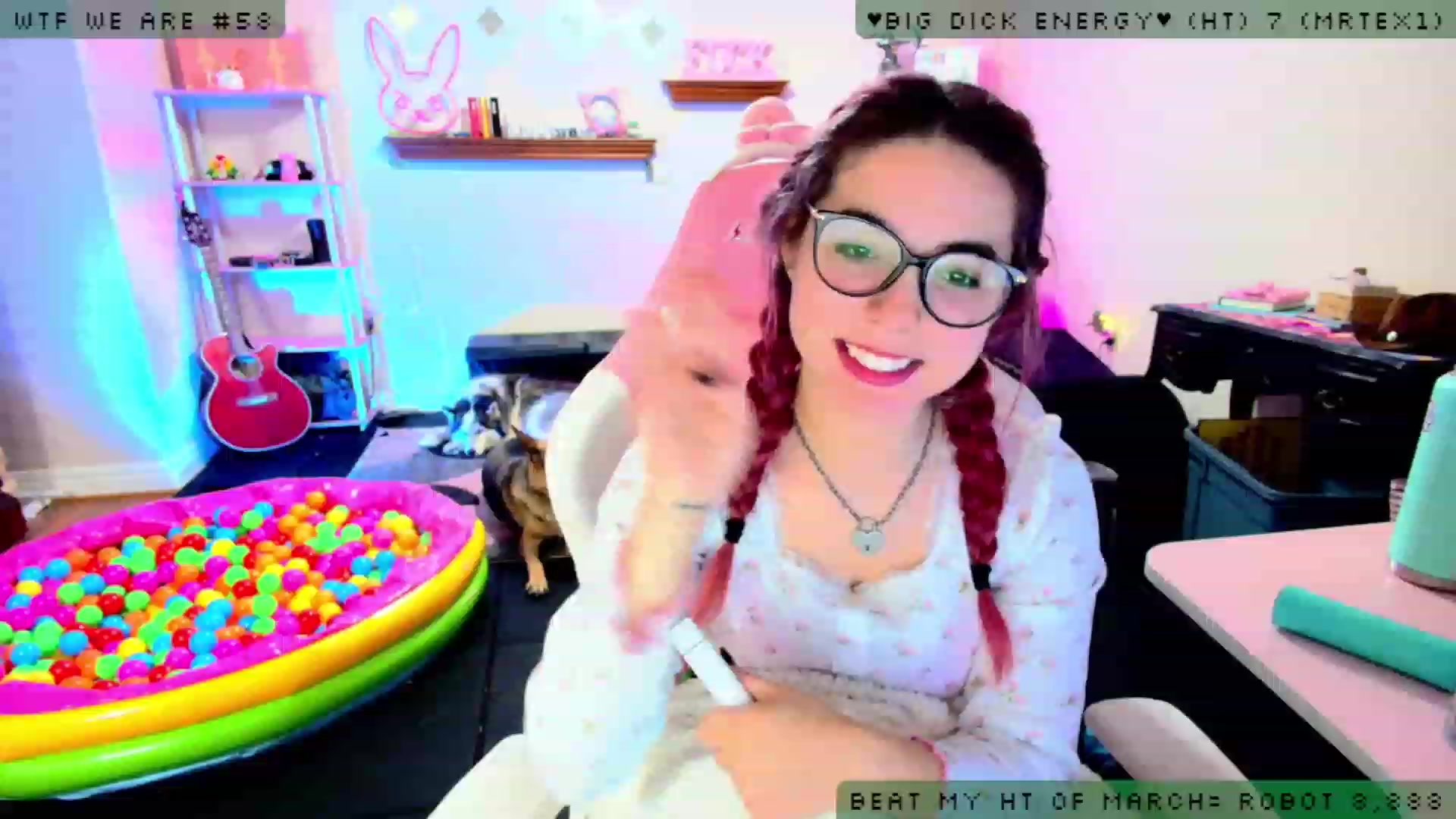Gallery image thumbnail from JessWhitmore_'s myfreecams stream on, 03/09/2023, 04:17 image 3 of 20