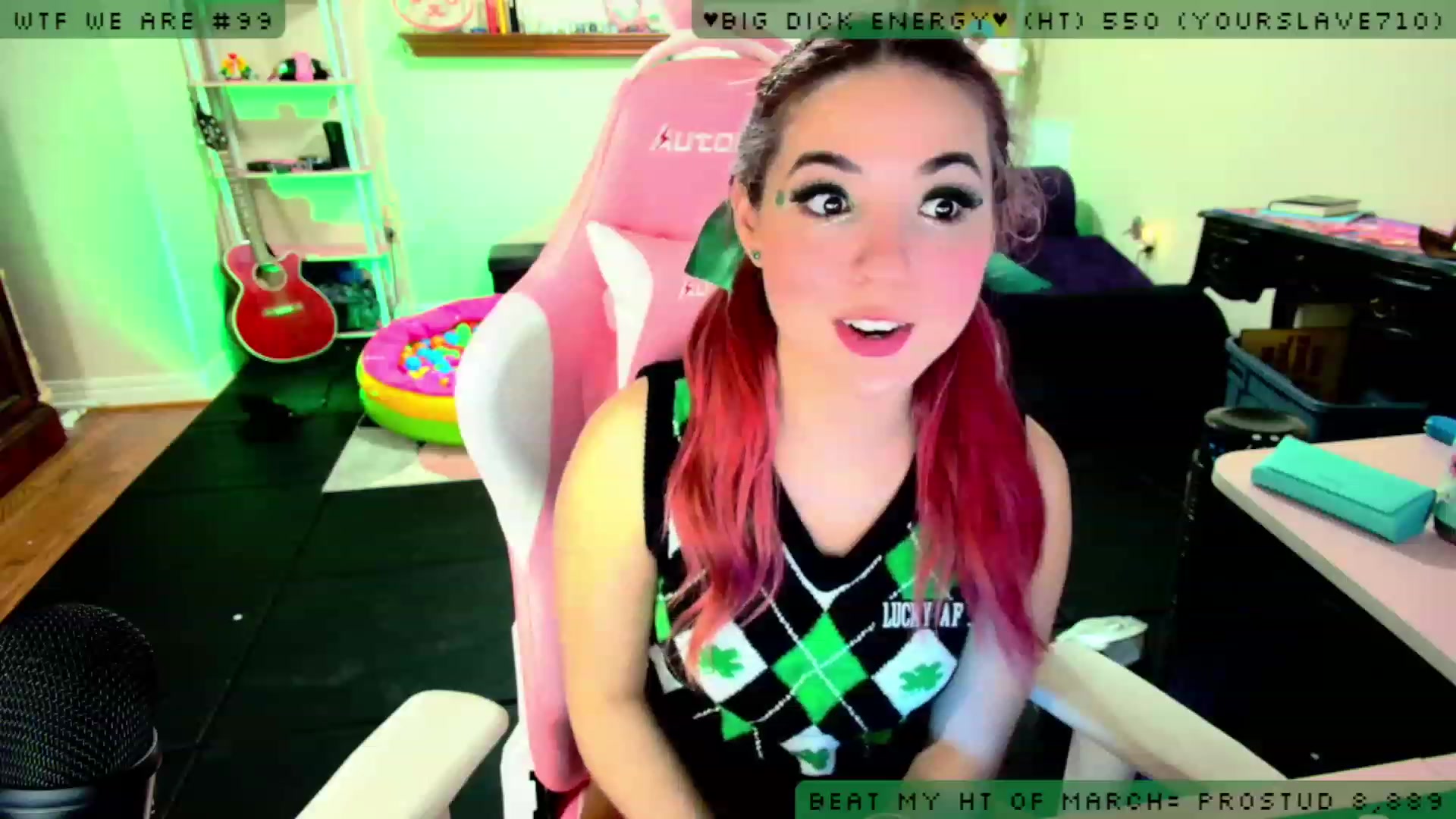 Gallery image thumbnail from JessWhitmore_'s myfreecams stream on, 03/16/2023, 07:20 image 2 of 20