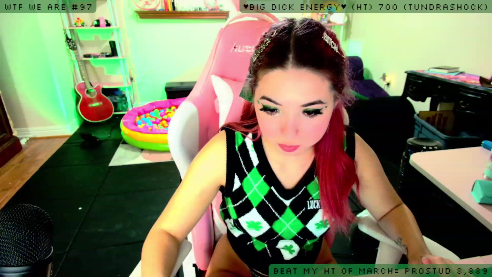 Gallery image thumbnail from JessWhitmore_'s myfreecams stream on, 03/16/2023, 07:20 image 7 of 20