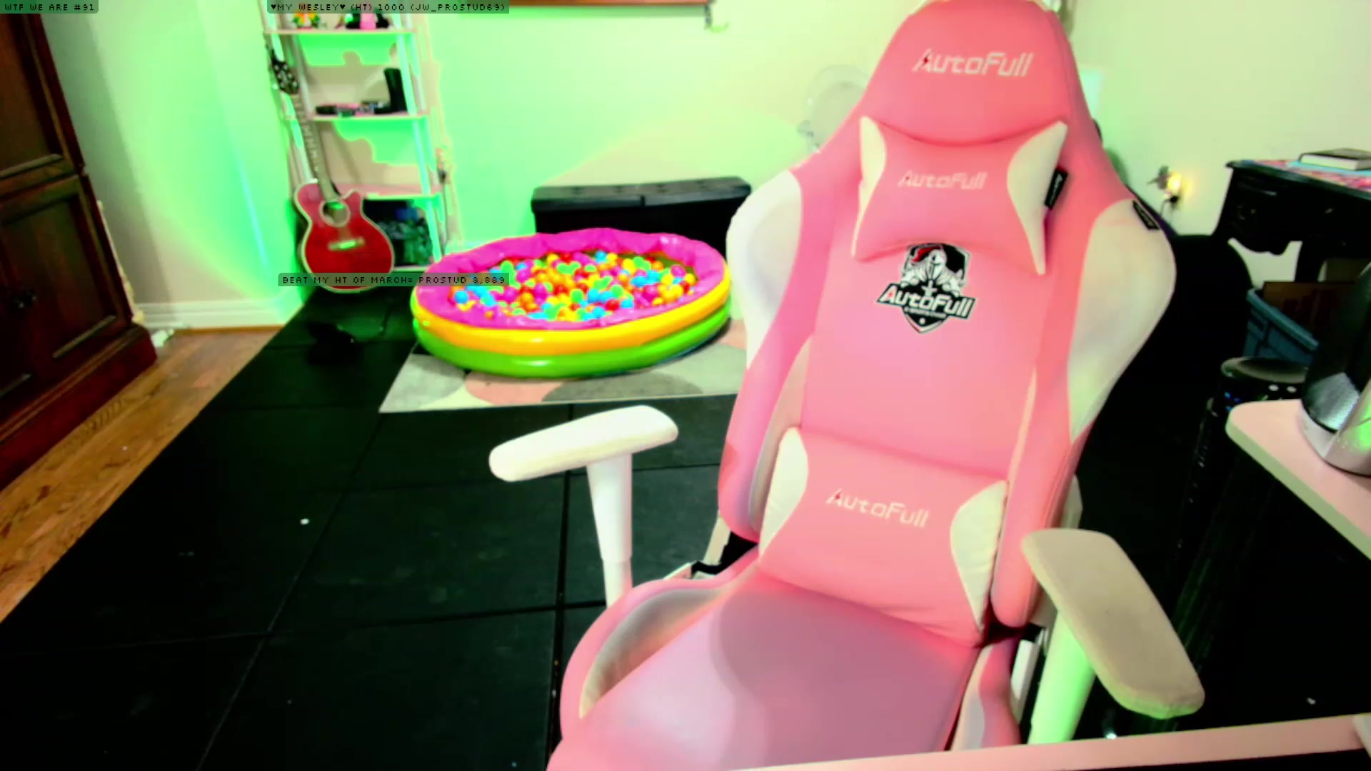 Gallery image thumbnail from JessWhitmore_'s myfreecams stream on, 03/16/2023, 07:20 image 19 of 20