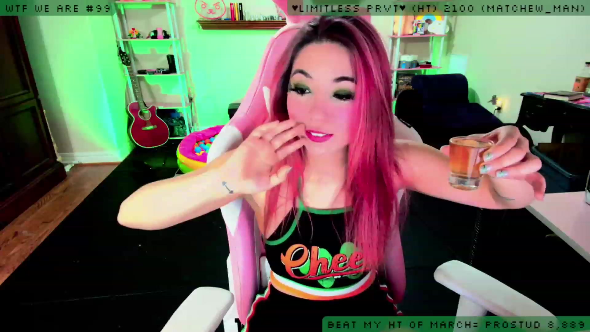 Gallery image thumbnail from JessWhitmore_'s myfreecams stream on, 03/18/2023, 24:37 image 14 of 20