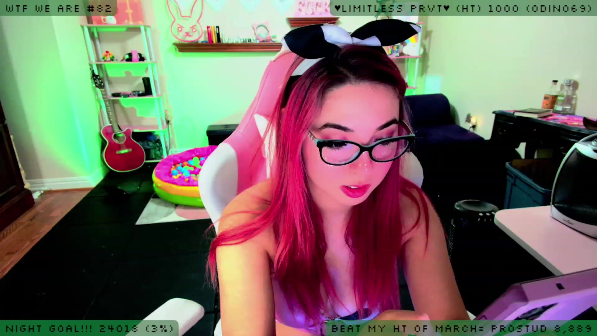 Gallery image thumbnail from JessWhitmore_'s myfreecams stream on, 03/19/2023, 06:03 image 20 of 20