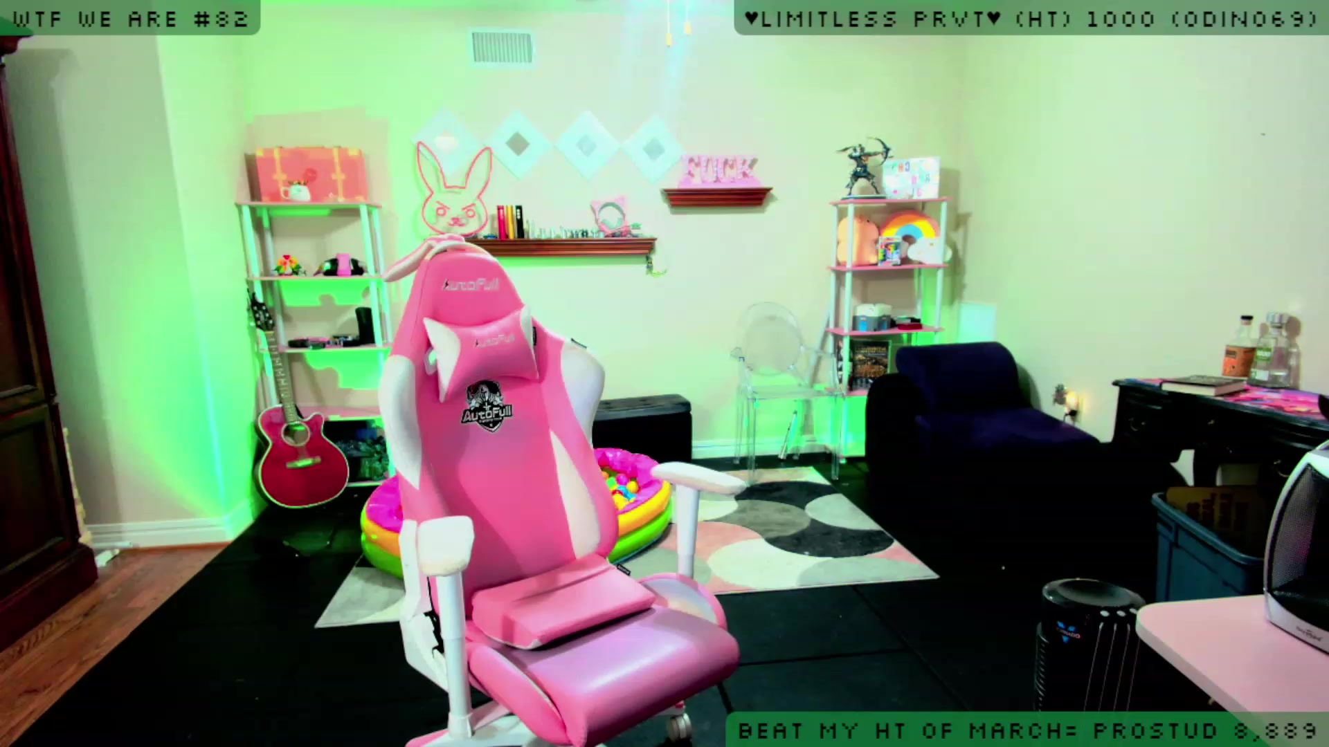 Gallery image thumbnail from JessWhitmore_'s myfreecams stream on, 03/19/2023, 06:03 image 3 of 20