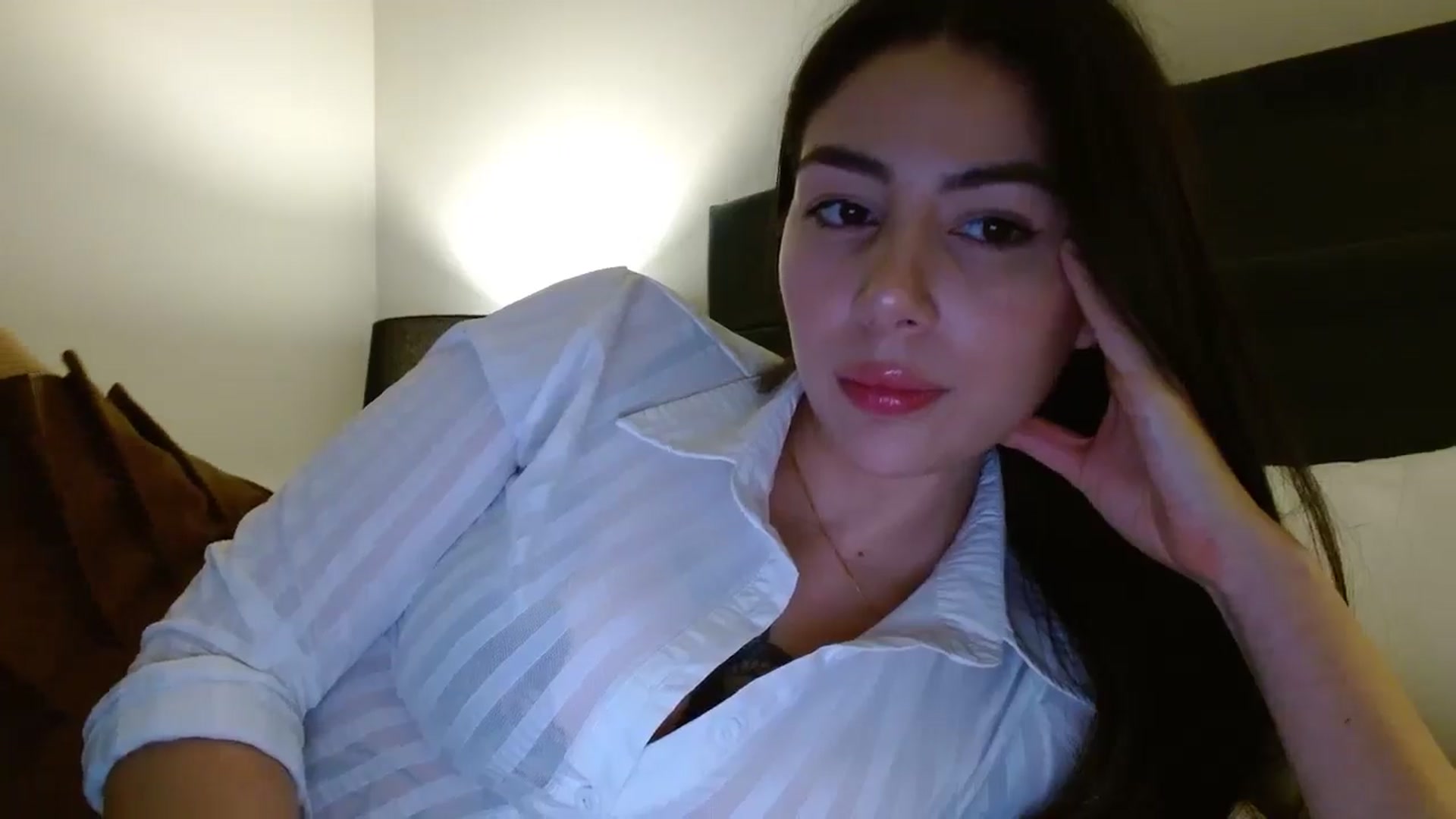 Gallery image thumbnail from Jess_Barrett's myfreecams stream on, 01/15/2026, 19:32 image 3 of 20