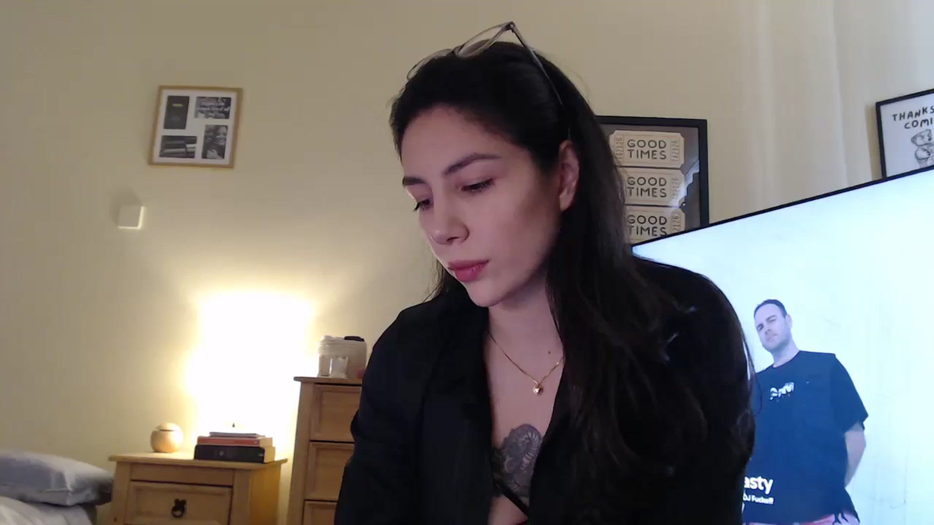 Gallery image thumbnail from Jess_Barrett's myfreecams stream on, 01/25/2026, 16:24 image 3 of 20