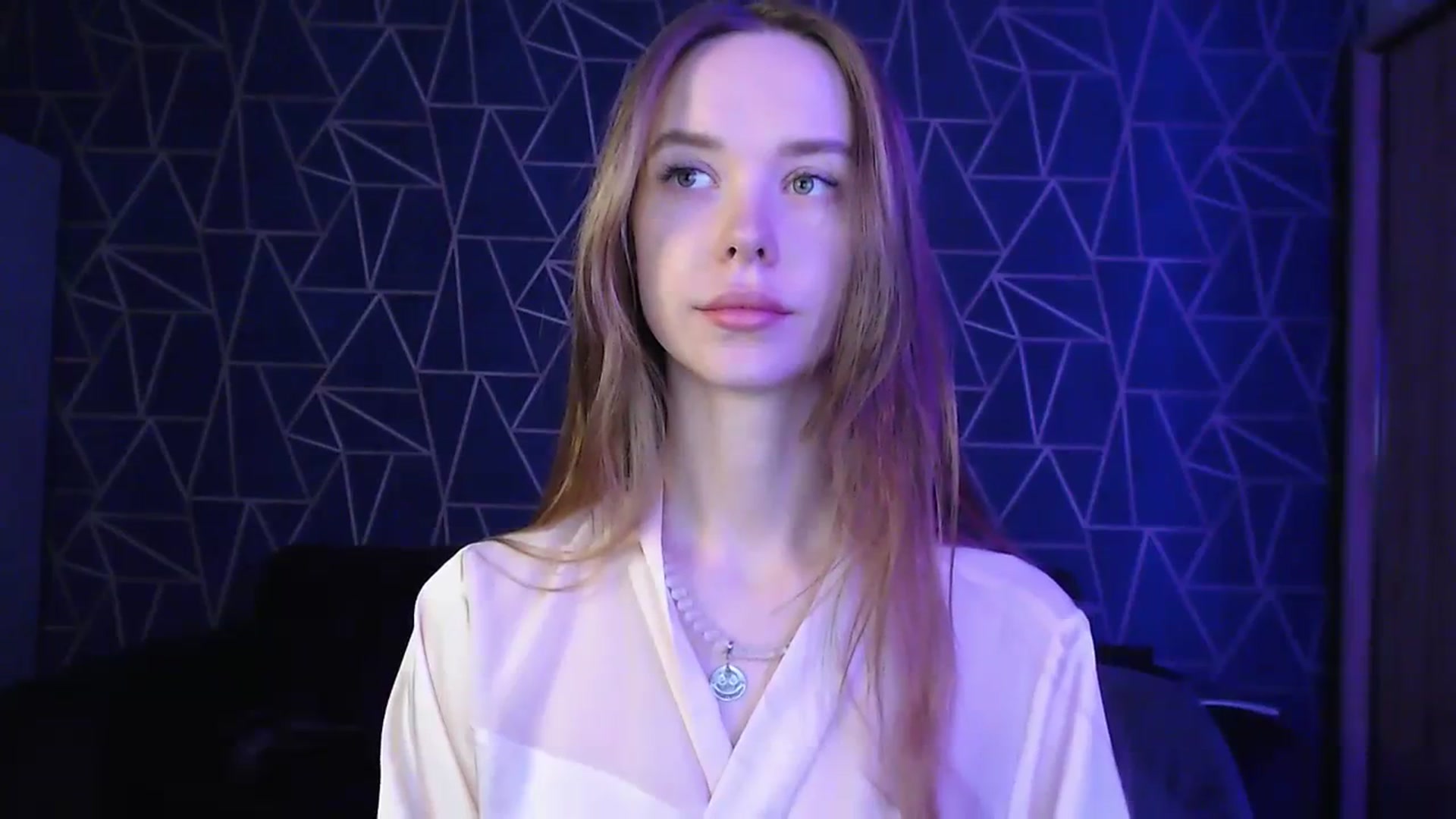 Gallery image thumbnail from Jess_peach's myfreecams stream on, 08/03/2023, 23:09 image 4 of 20
