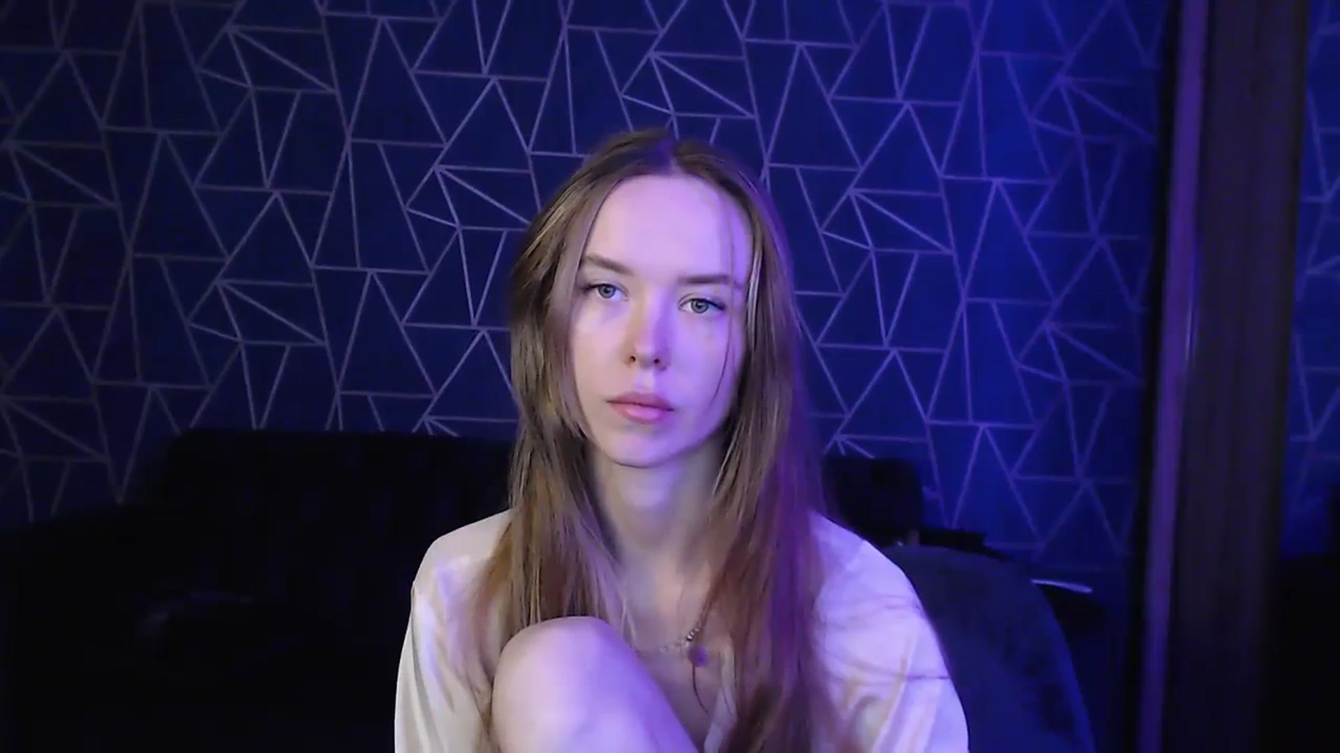 Gallery image thumbnail from Jess_peach's myfreecams stream on, 08/03/2023, 23:09 image 20 of 20