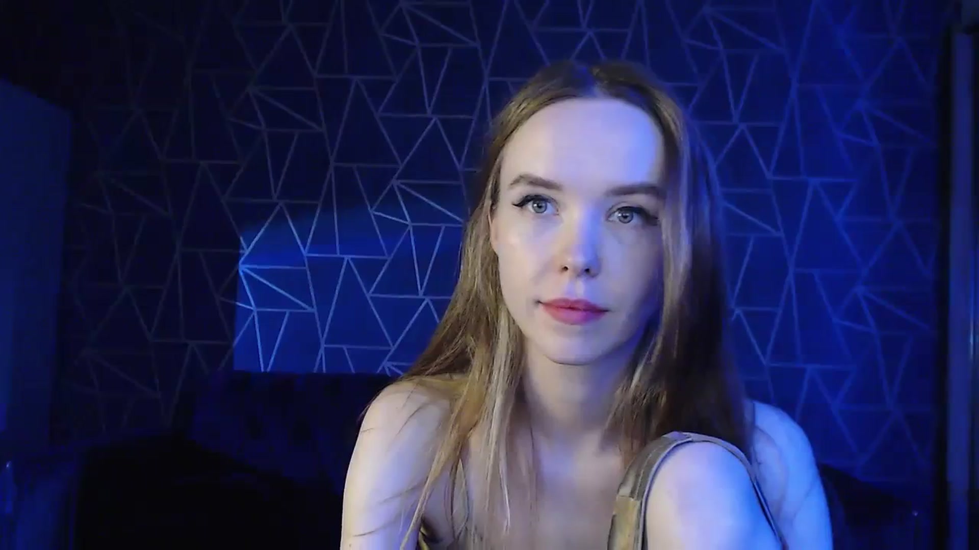 Gallery image thumbnail from Jess_peach's myfreecams stream on, 08/05/2023, 22:54 image 17 of 20