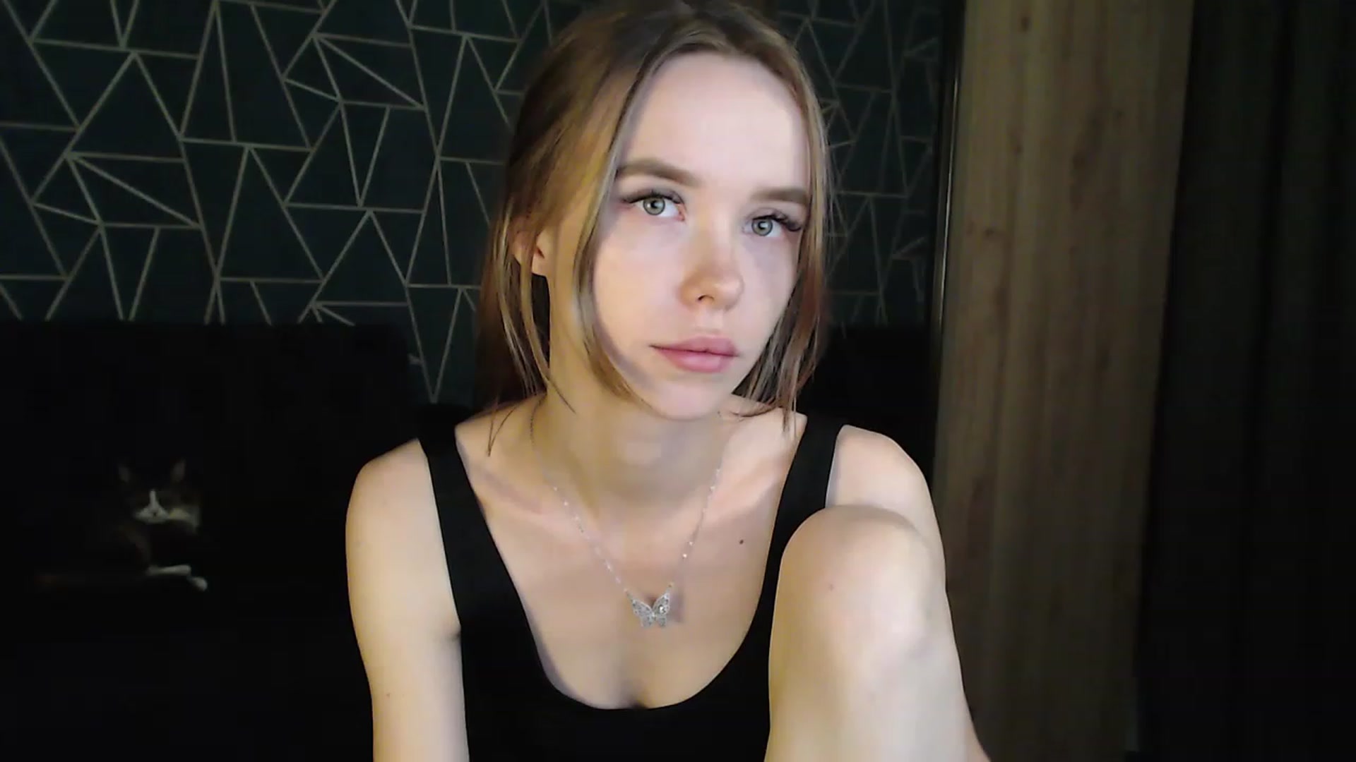 Gallery image thumbnail from Jess_peach's myfreecams stream on, 08/12/2023, 02:21 image 5 of 20