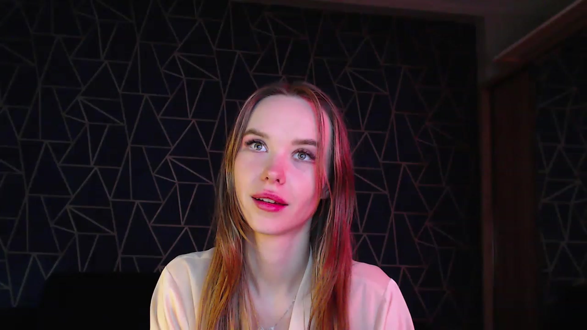 Gallery image thumbnail from Jess_peach's myfreecams stream on, 08/14/2023, 02:11 image 18 of 20