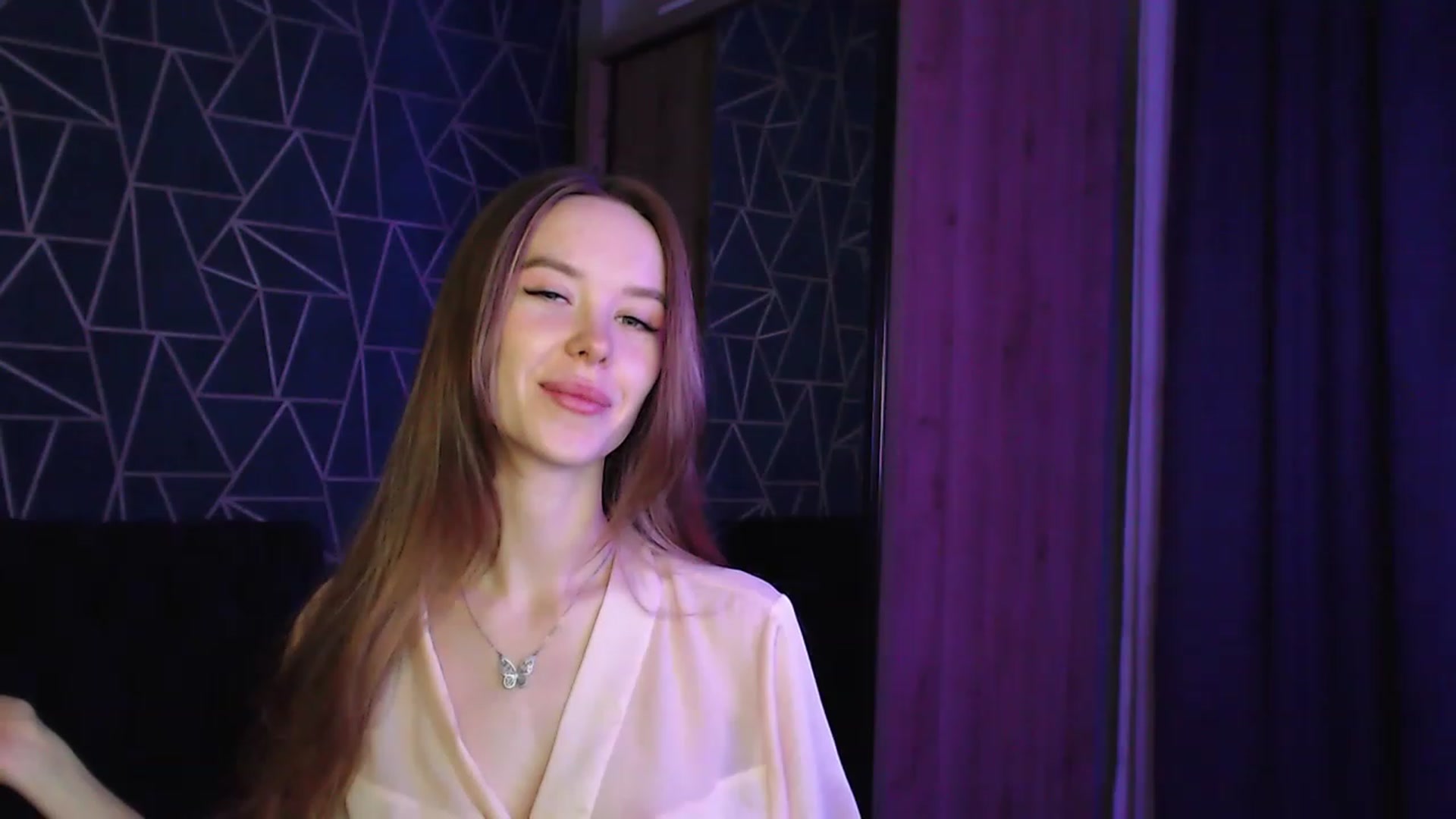 Gallery image thumbnail from Jess_peach's myfreecams stream on, 08/14/2023, 21:09 image 12 of 20