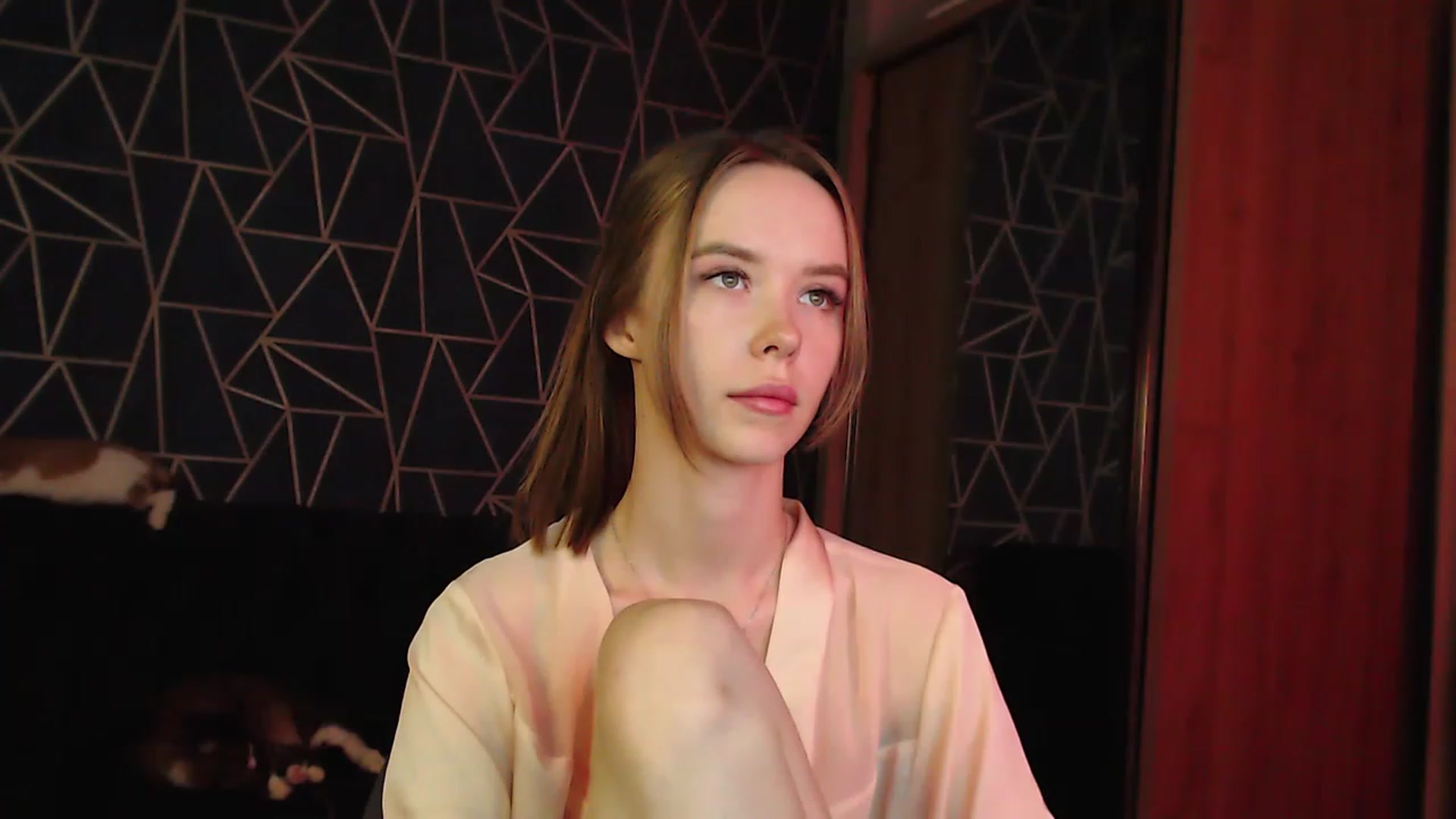 Gallery image thumbnail from Jess_peach's myfreecams stream on, 08/15/2023, 24:03 image 6 of 20