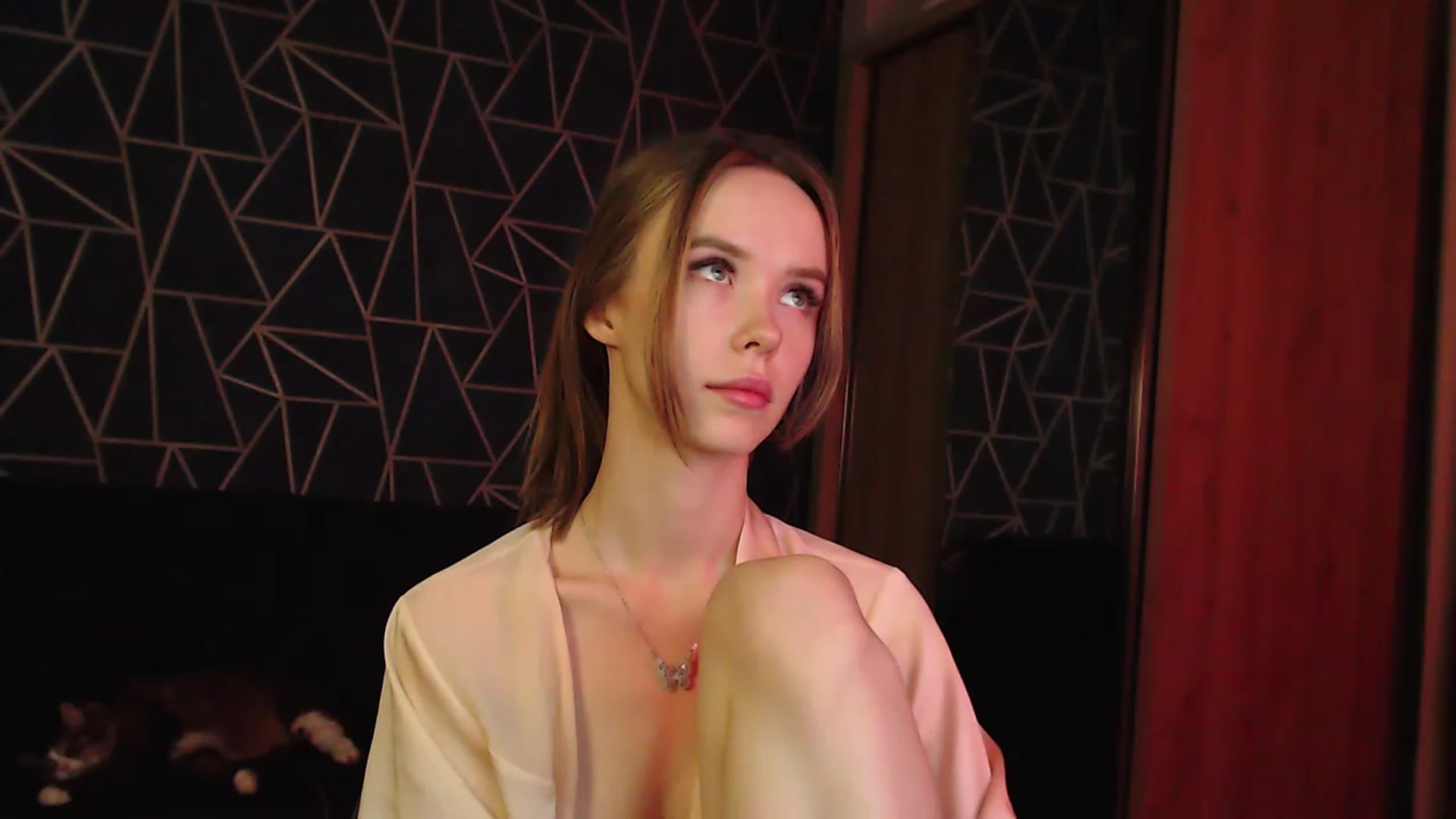 Gallery image thumbnail from Jess_peach's myfreecams stream on, 08/15/2023, 24:03 image 10 of 20