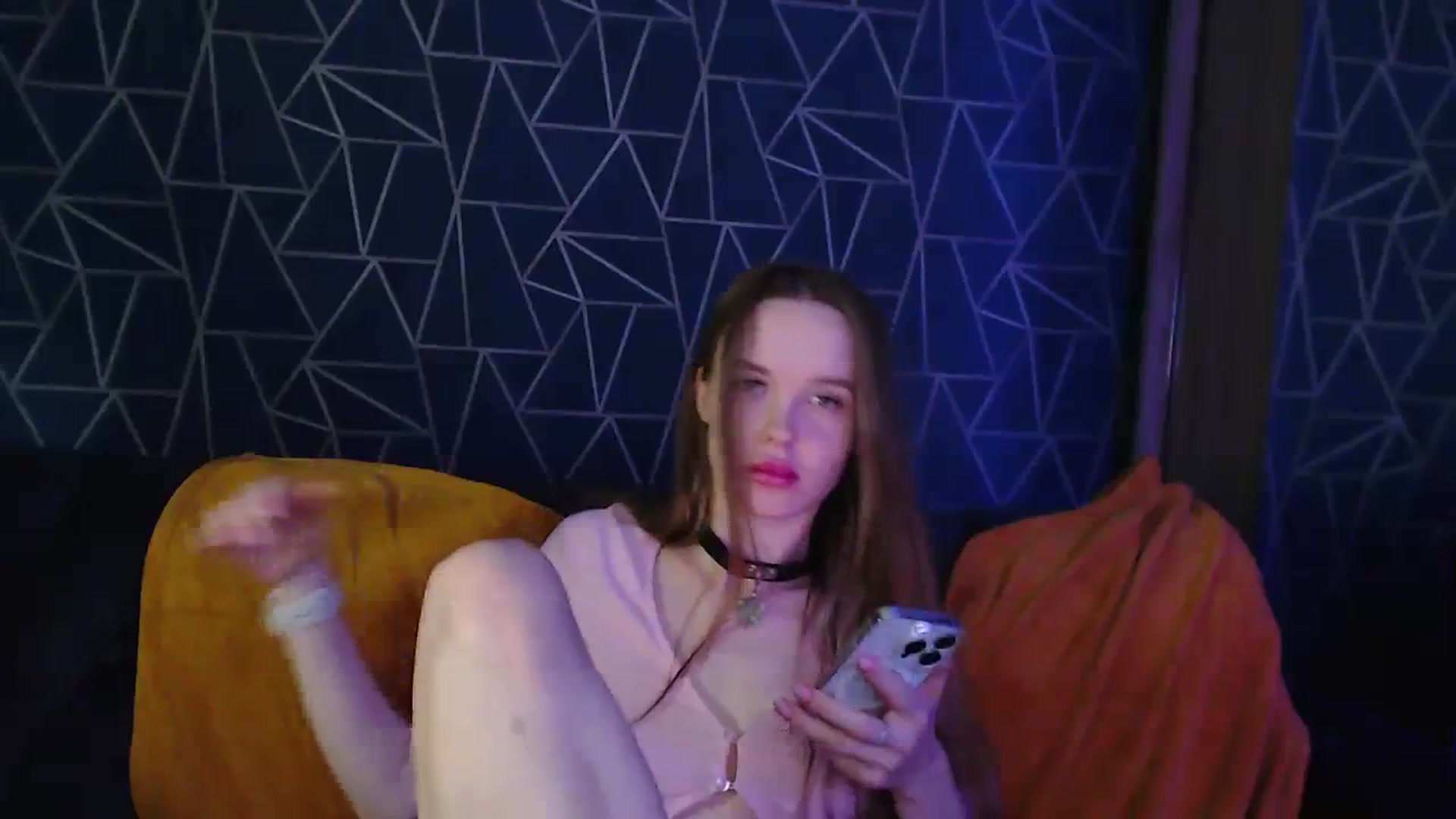 Gallery image thumbnail from Jess_peach's myfreecams stream on, 09/01/2023, 24:52 image 5 of 20