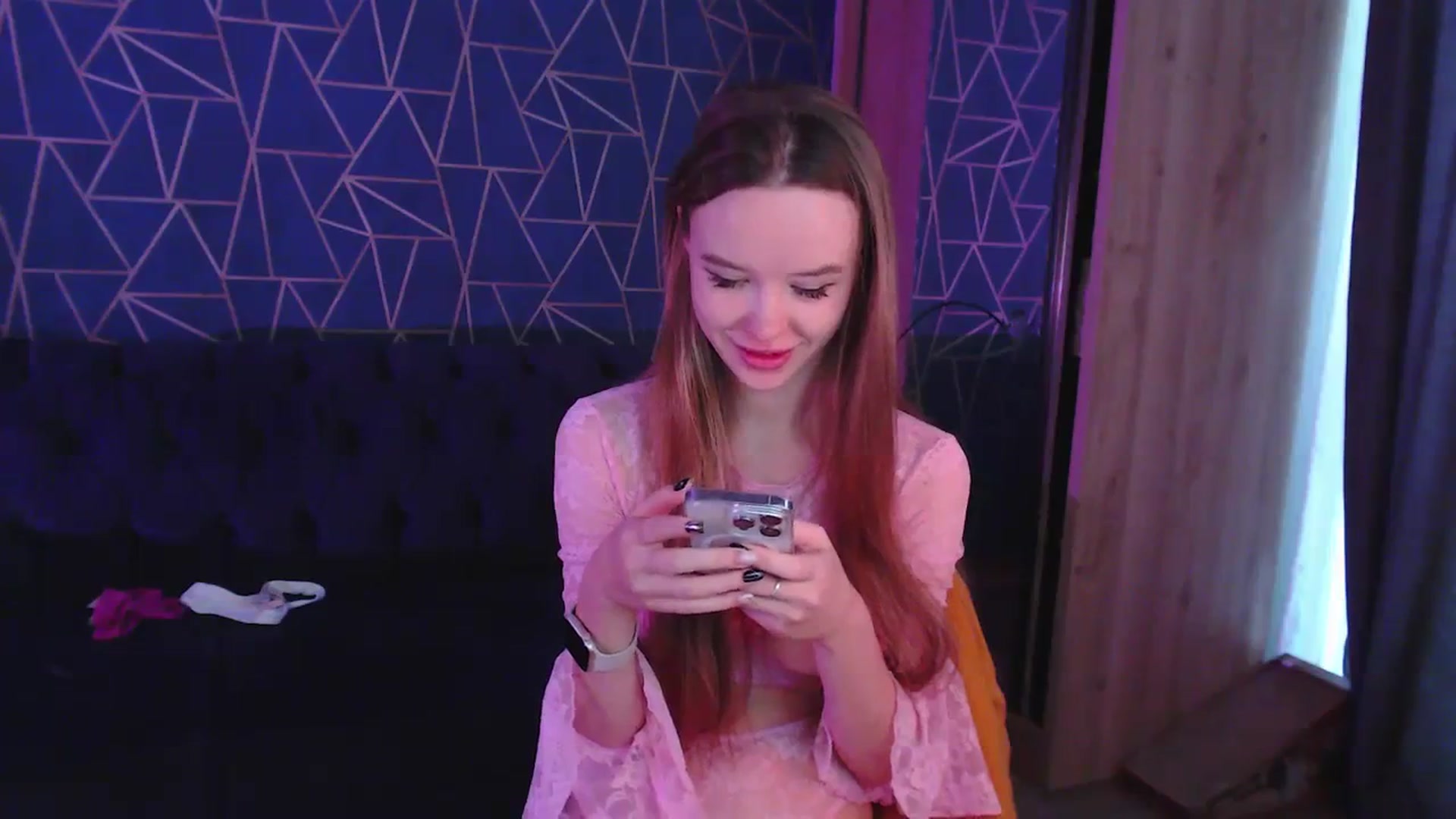 Gallery image thumbnail from Jess_peach's myfreecams stream on, 10/15/2023, 09:47 image 13 of 20