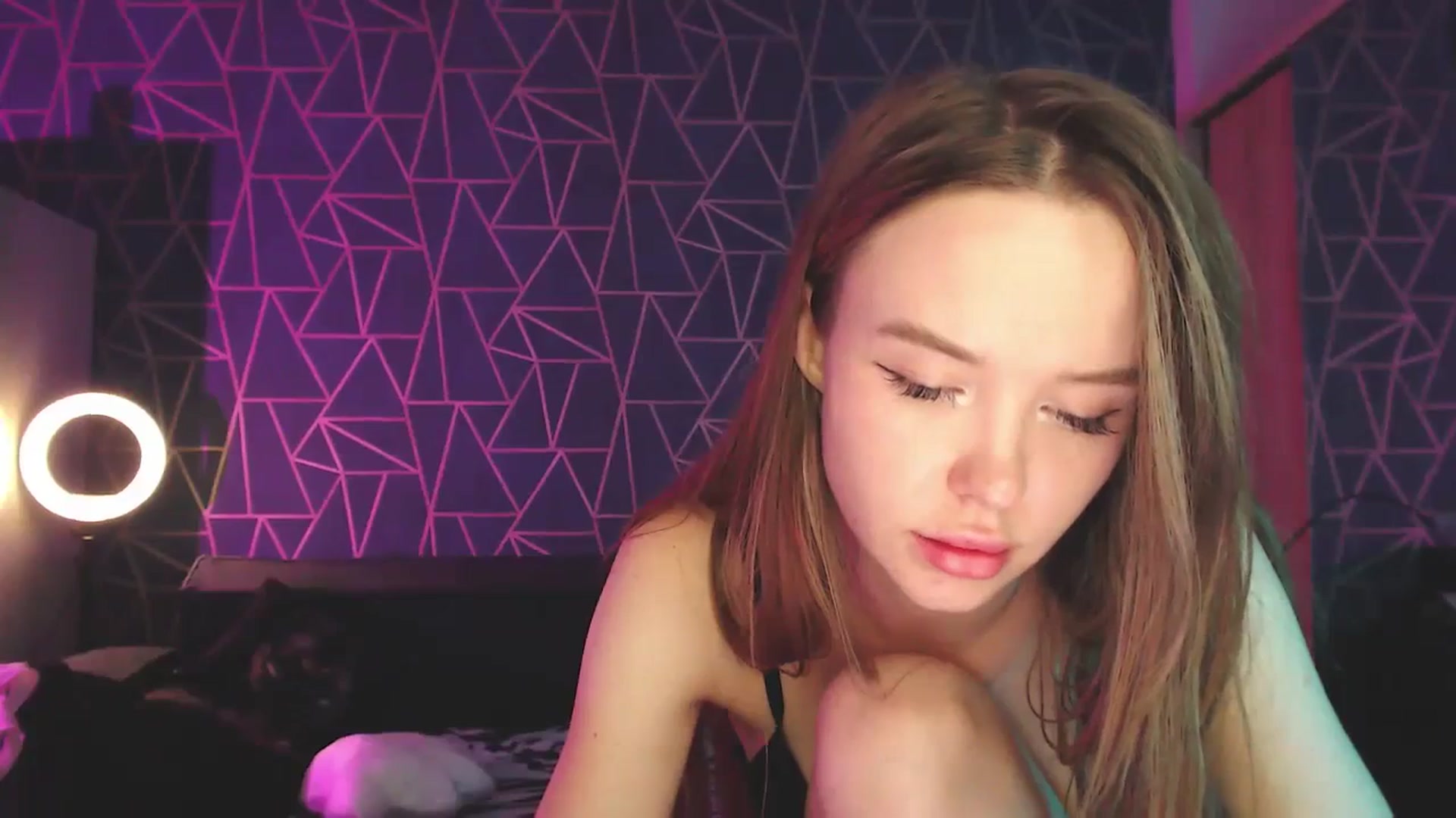 Gallery image thumbnail from Jess_peach's myfreecams stream on, 10/17/2023, 19:08 image 4 of 20