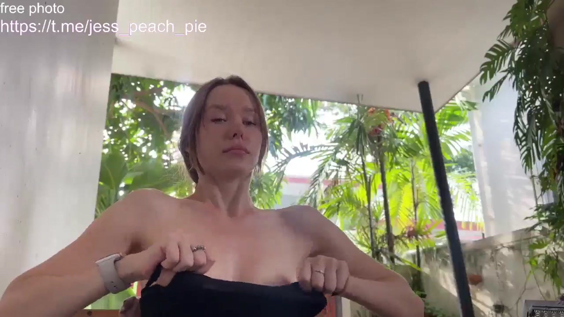 Gallery image thumbnail from Jess_peach's myfreecams stream on, 06/12/2024, 10:05 image 11 of 20