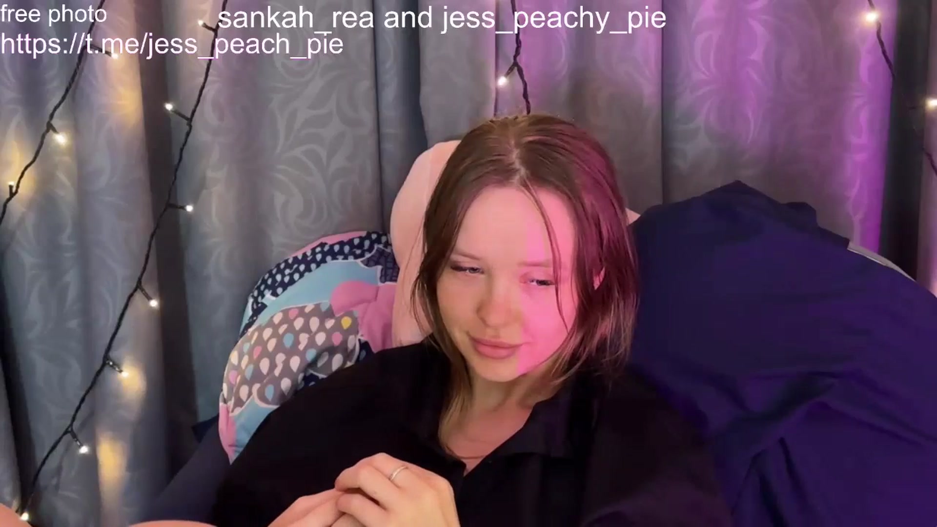 Gallery image thumbnail from Jess_peach's myfreecams stream on, 06/21/2024, 15:14 image 17 of 20