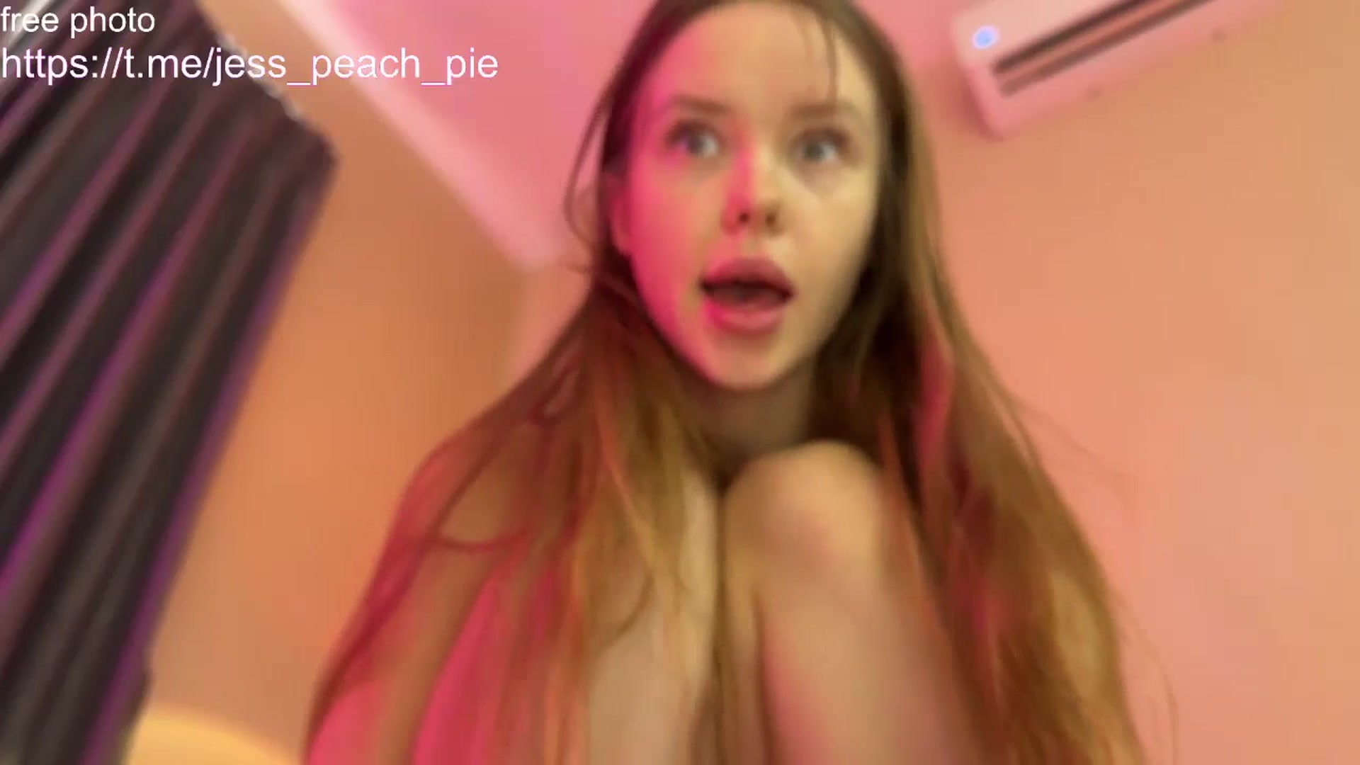 Gallery image thumbnail from Jess_peach's myfreecams stream on, 07/08/2024, 04:22 image 17 of 20
