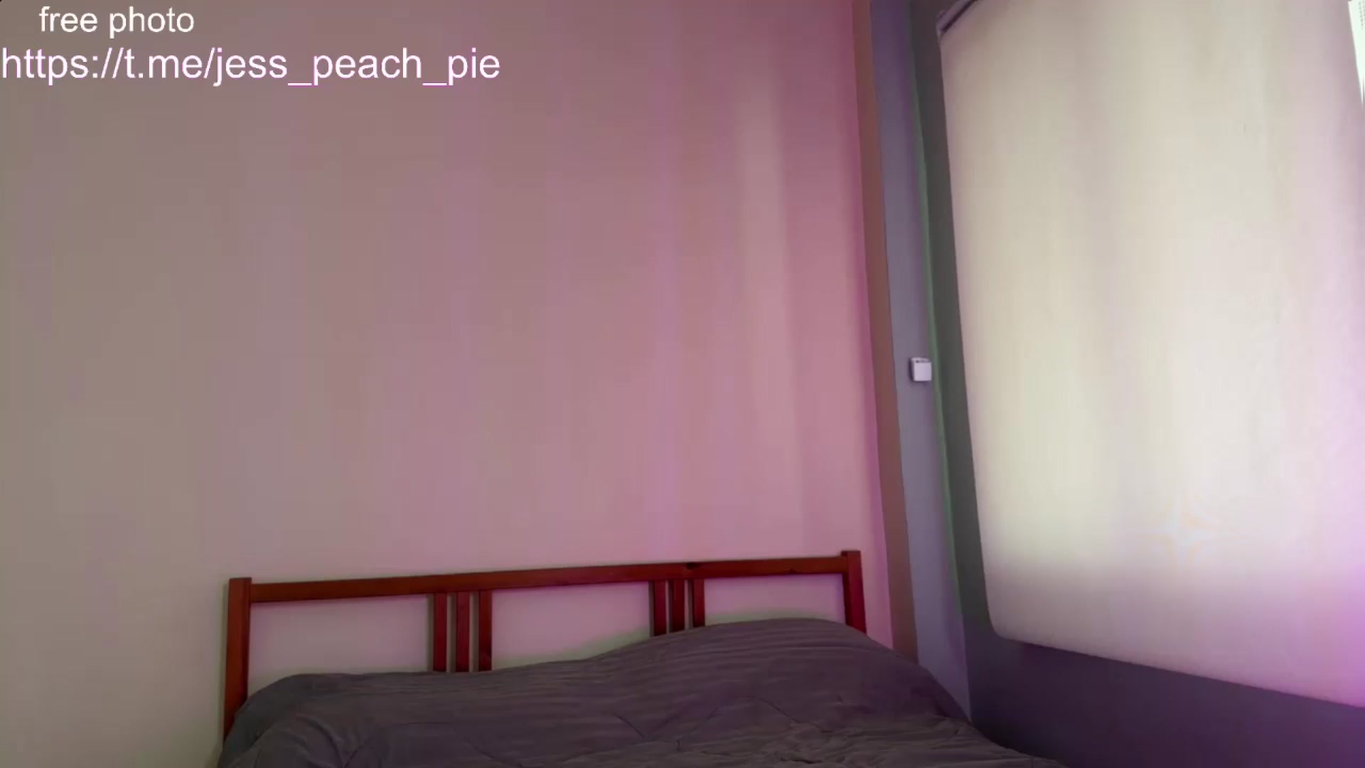 Gallery image thumbnail from Jess_peach's myfreecams stream on, 10/20/2024, 04:15 image 14 of 20