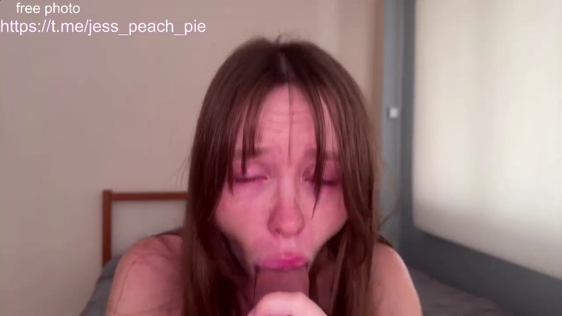 Gallery image thumbnail from Jess_peach's myfreecams stream on, 10/23/2024, 04:23 image 17 of 20