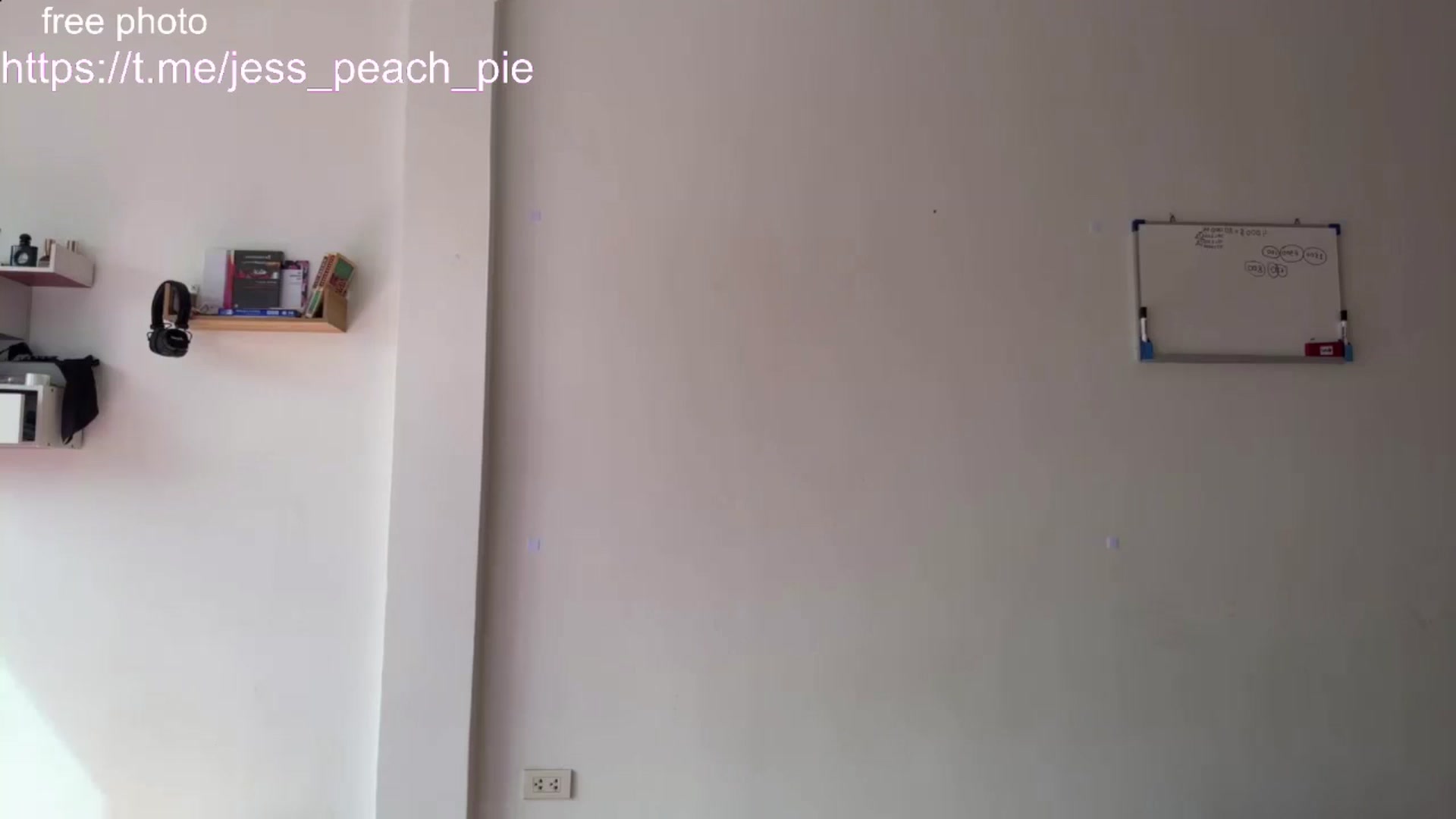 Gallery image thumbnail from Jess_peach's myfreecams stream on, 10/24/2024, 02:39 image 20 of 20