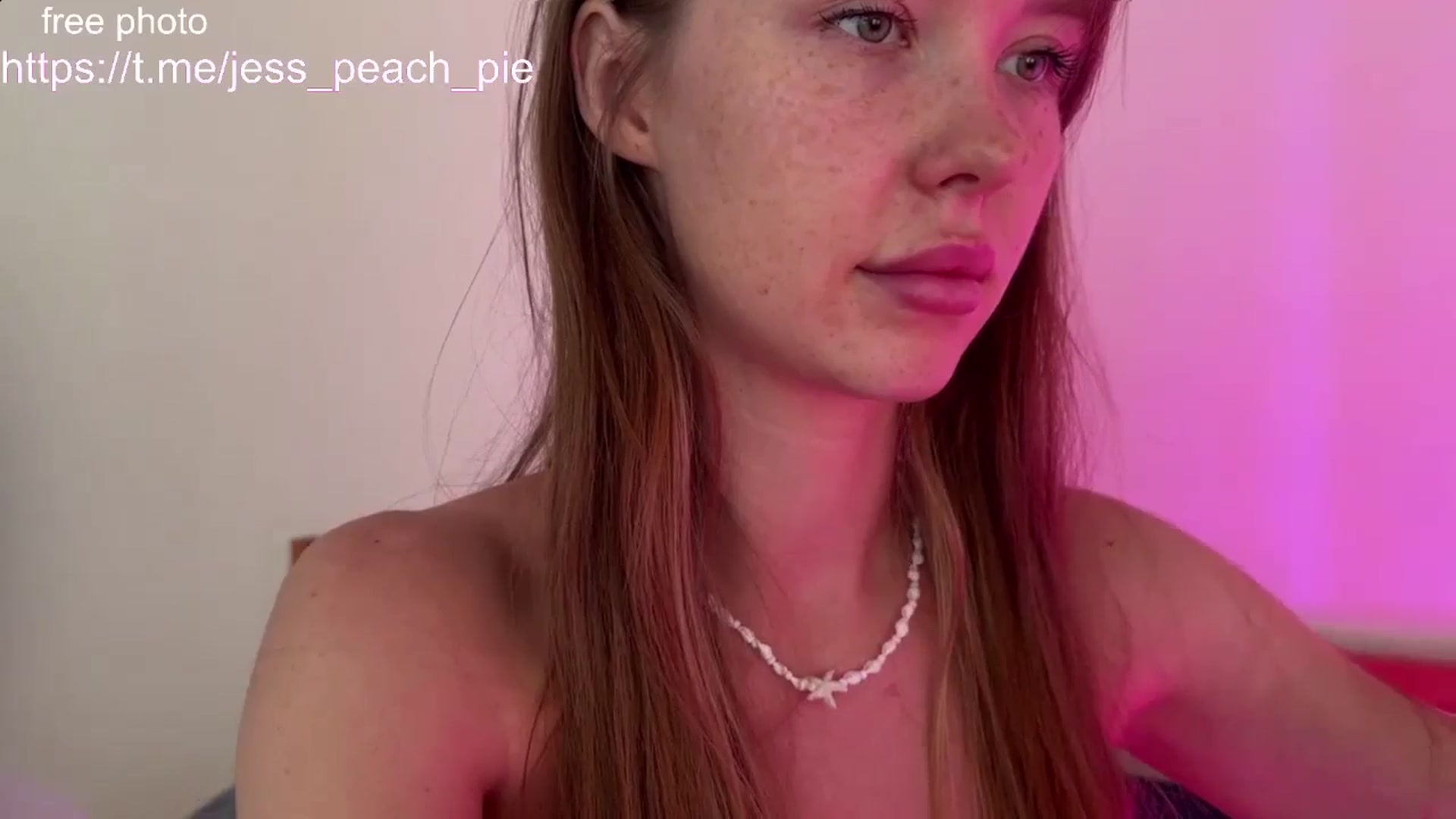 Gallery image thumbnail from Jess_peach's myfreecams stream on, 11/02/2024, 05:25 image 4 of 20