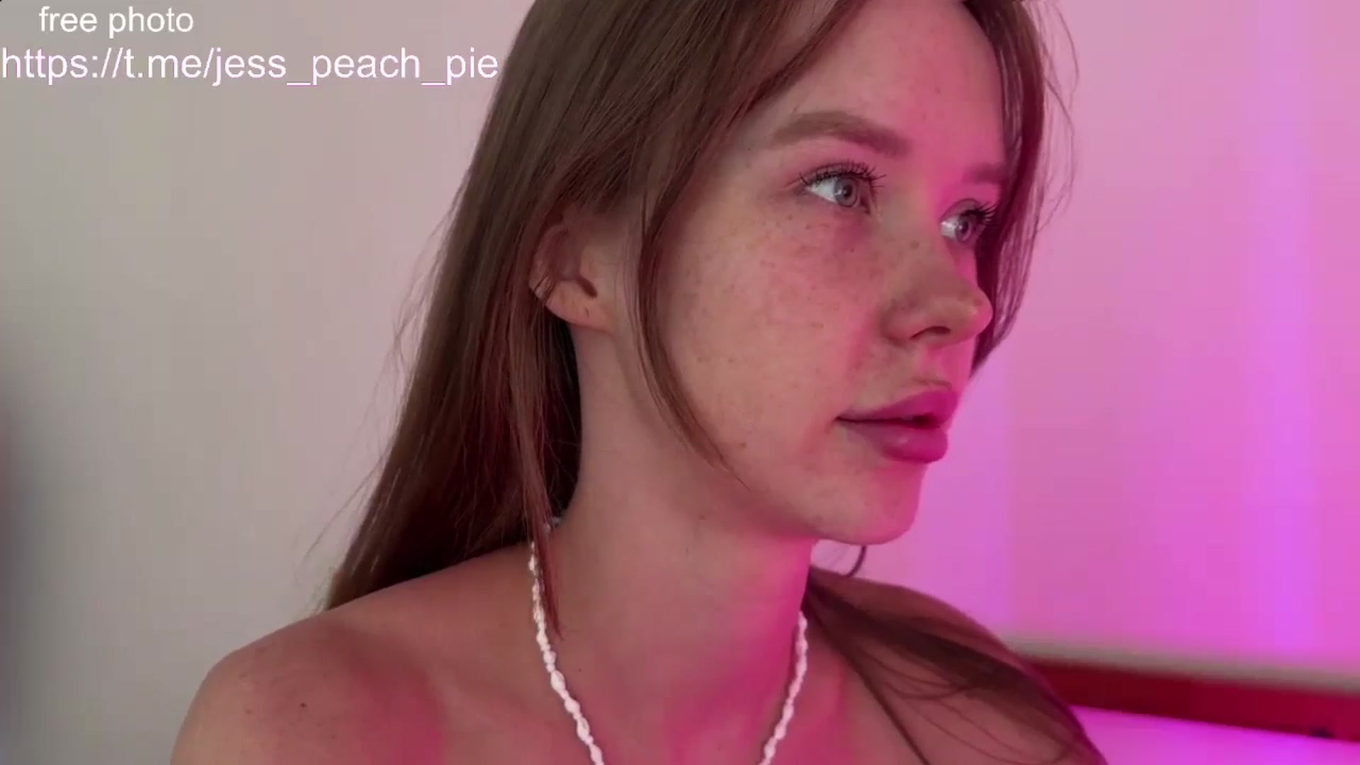 Gallery image thumbnail from Jess_peach's myfreecams stream on, 11/02/2024, 05:25 image 11 of 20