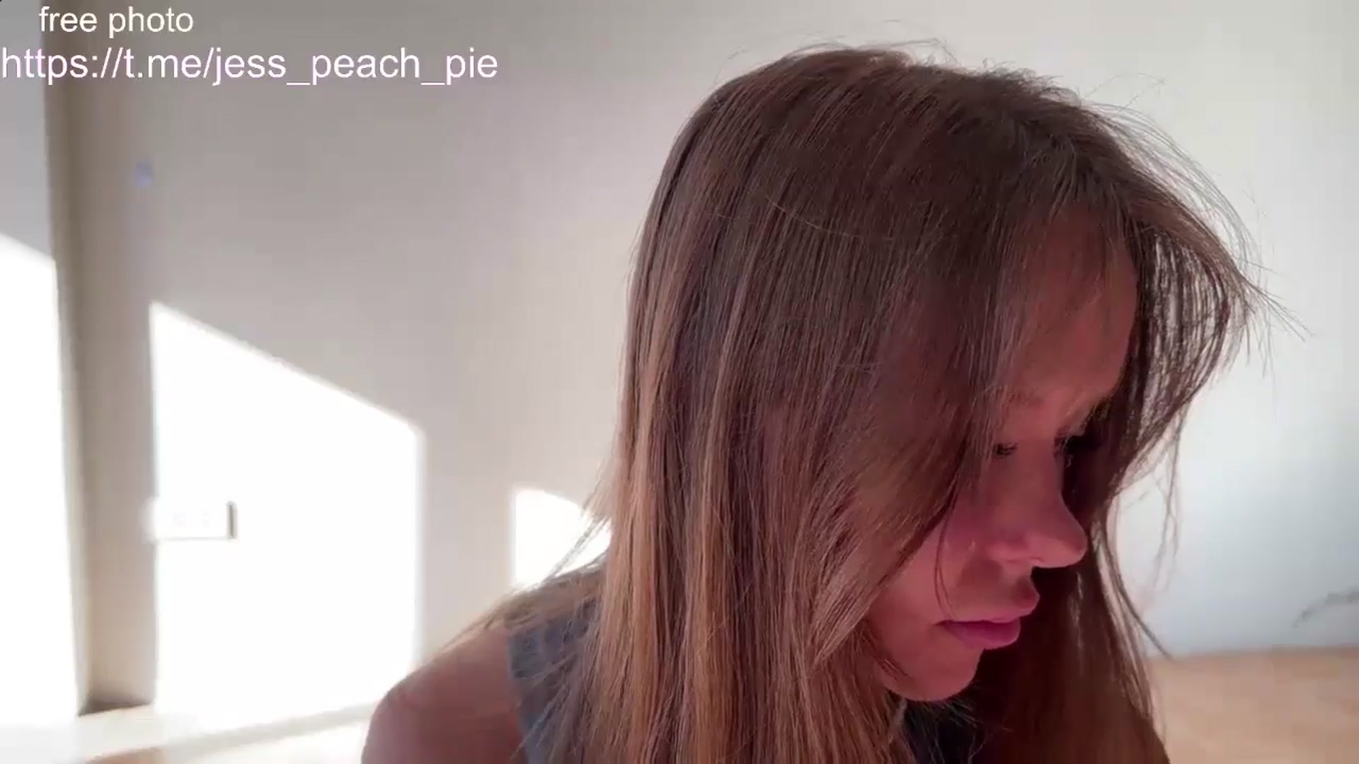 Gallery image thumbnail from Jess_peach's myfreecams stream on, 11/06/2024, 03:36 image 4 of 20
